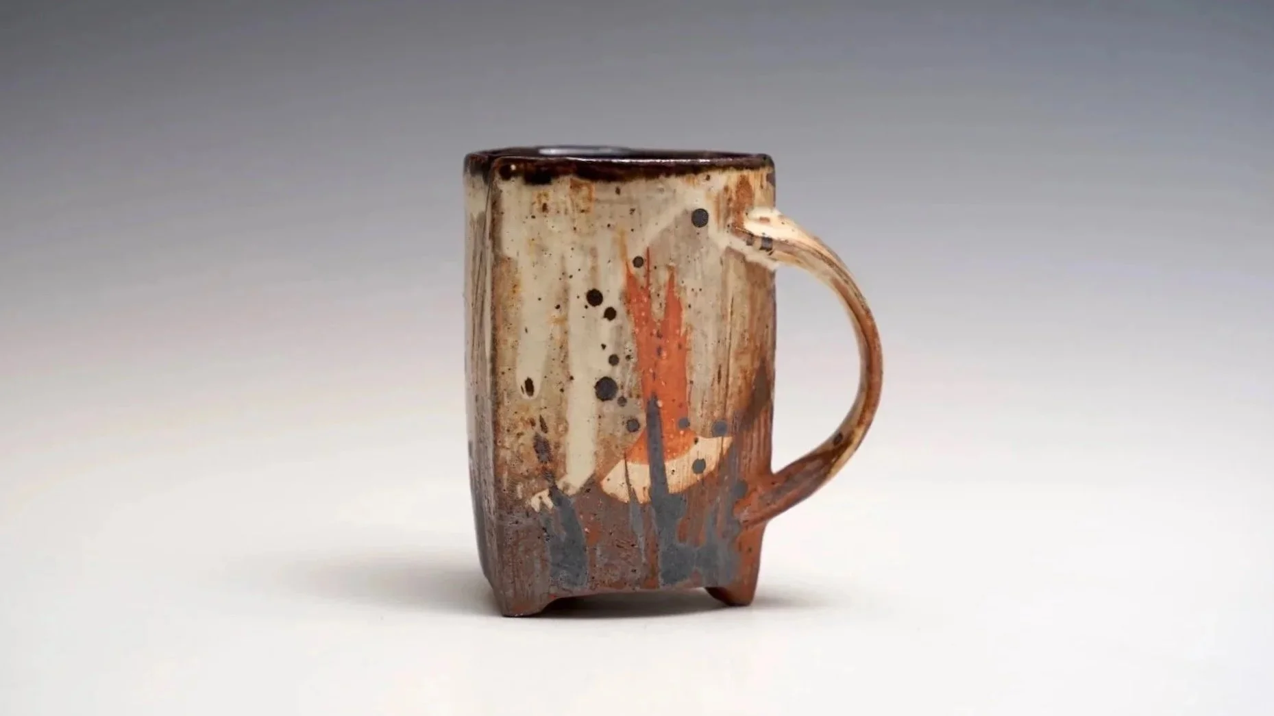 Triangle Mug TS02_060726