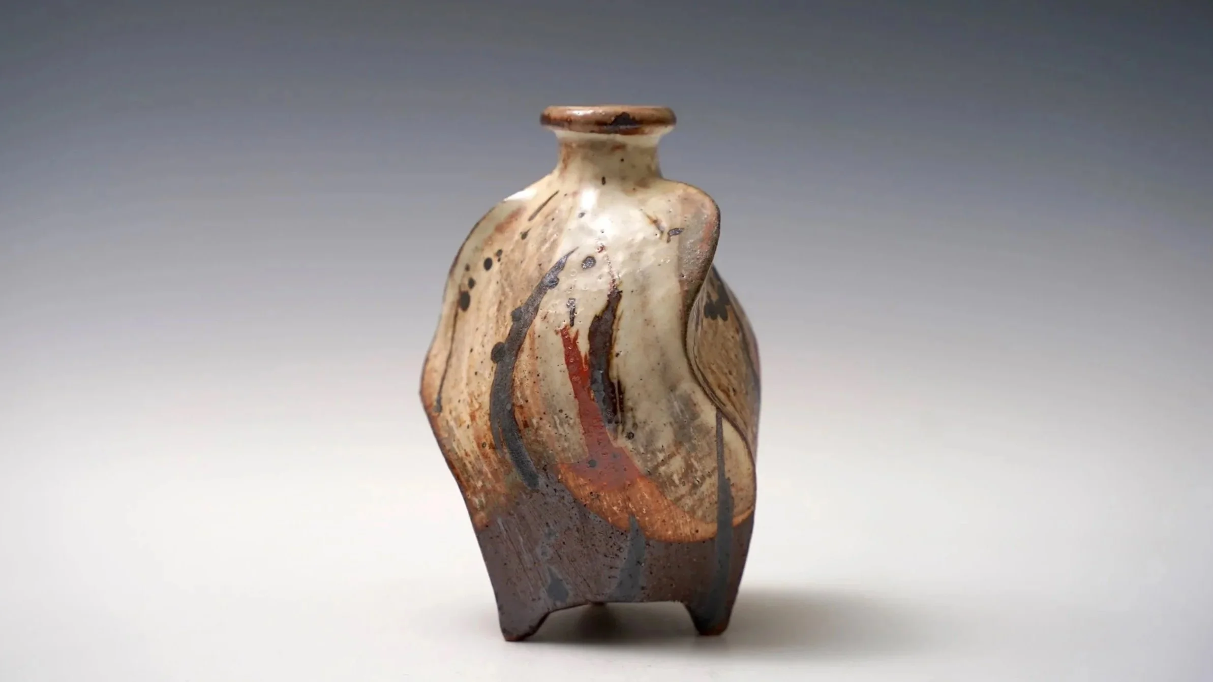 Triangle bottle /Sake Bottle TS20_060726
