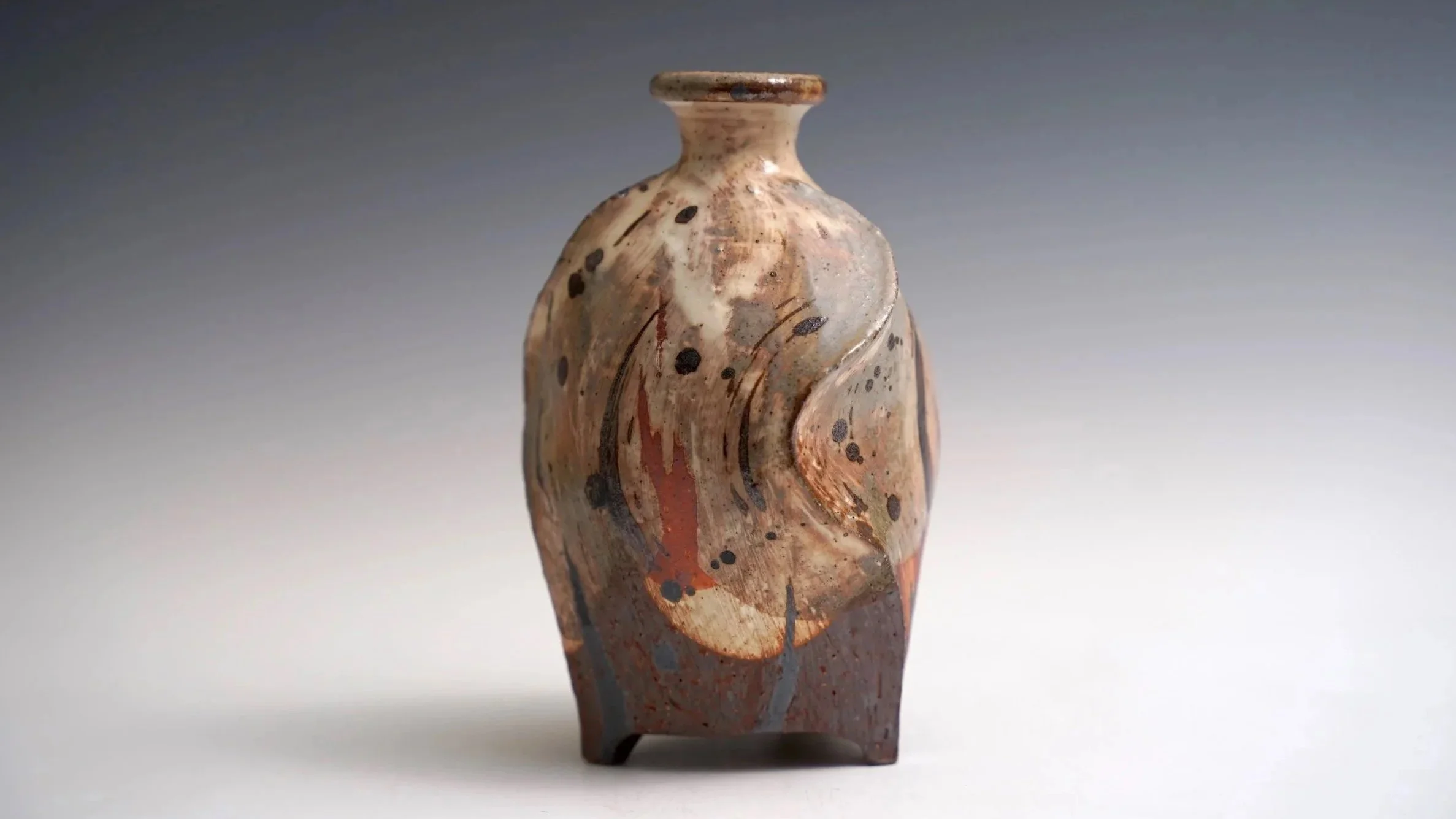 Triangle bottle /Sake Bottle TS21_060726