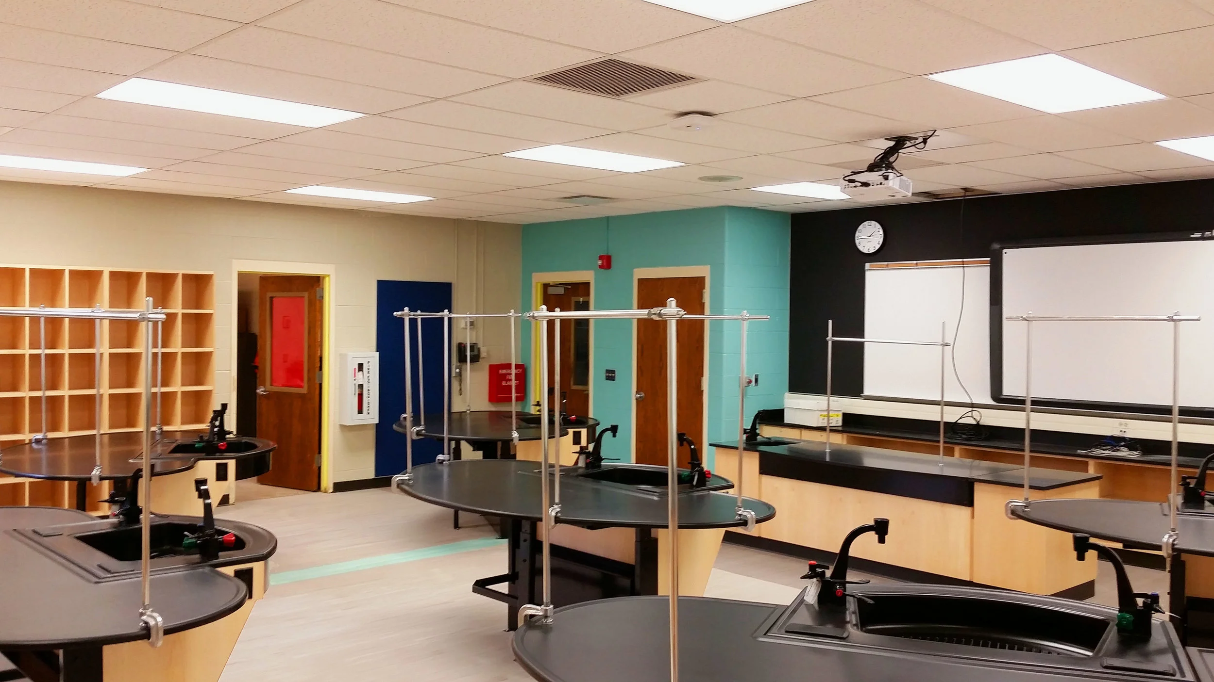 Science Room with Pods2.jpg