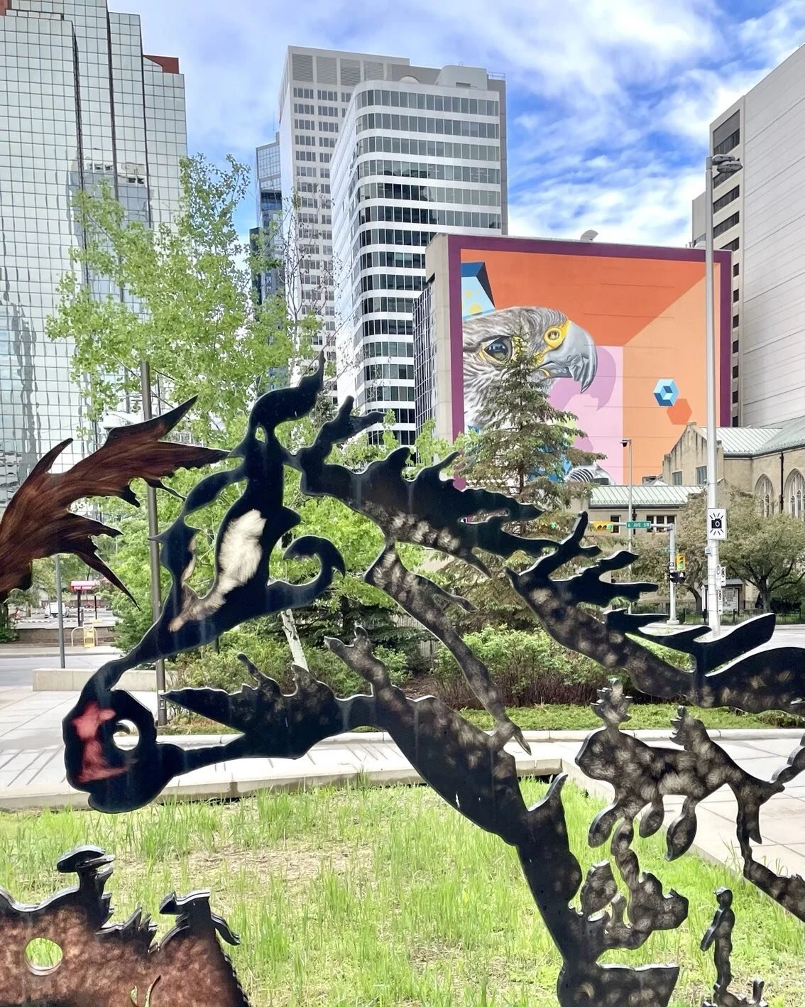 Calgary has so much amazing public artwork throughout the city.  I had a moment to walk around Harley Hotchkiss Gardens waiting for the ctrain.

#calgaryarts #publicart #publicartyyc #yycphoto