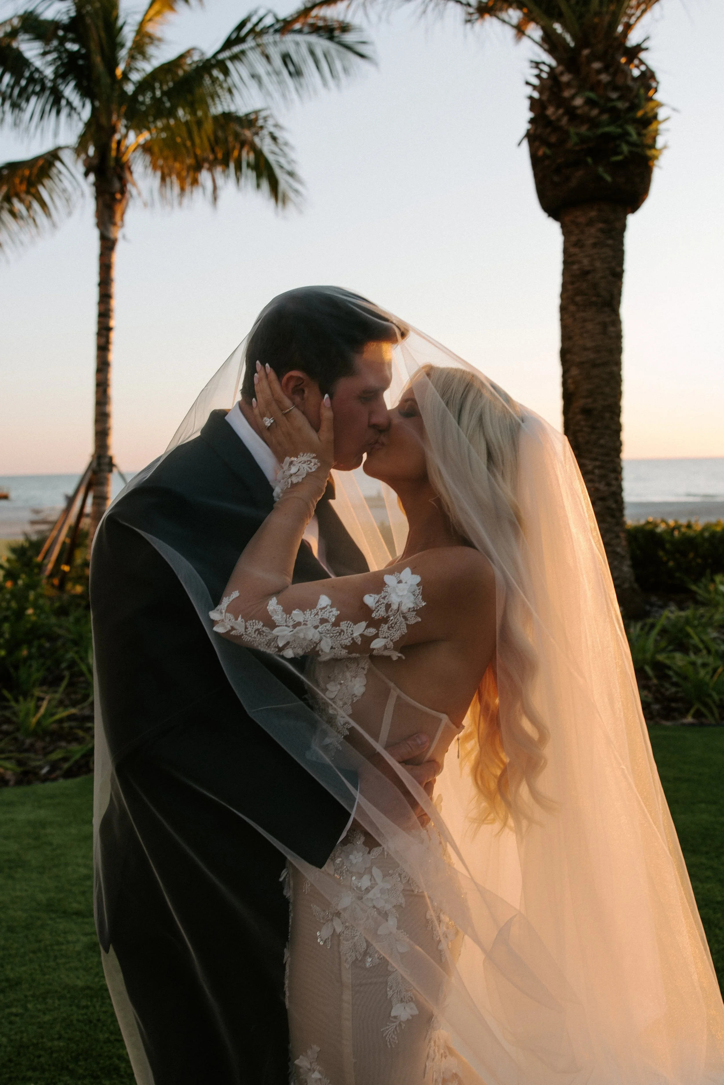 Liz &amp; Michael \\ Long Boat Key, Florida