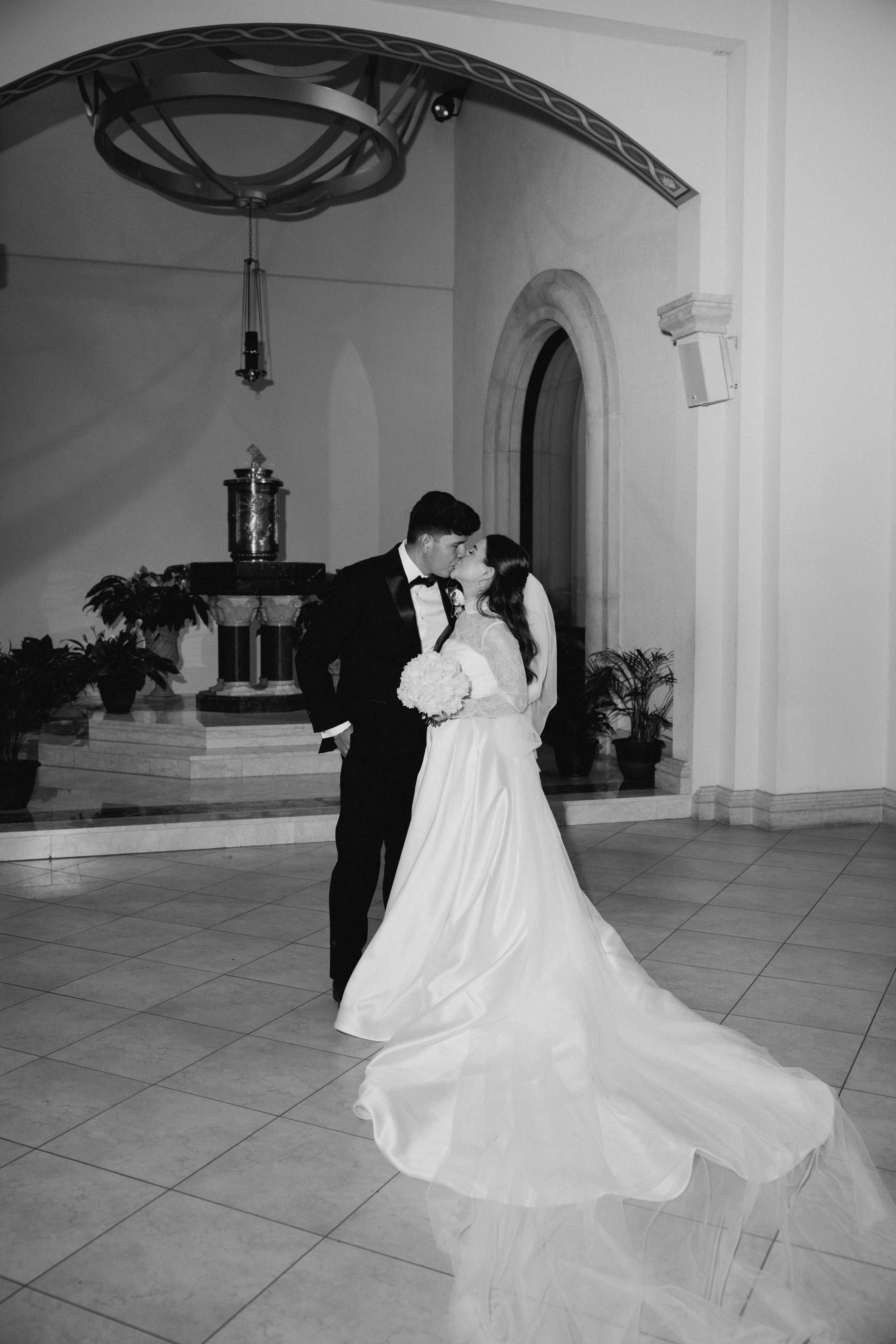 Kartsie Photography - Rocha - Wedding - 1697.jpg