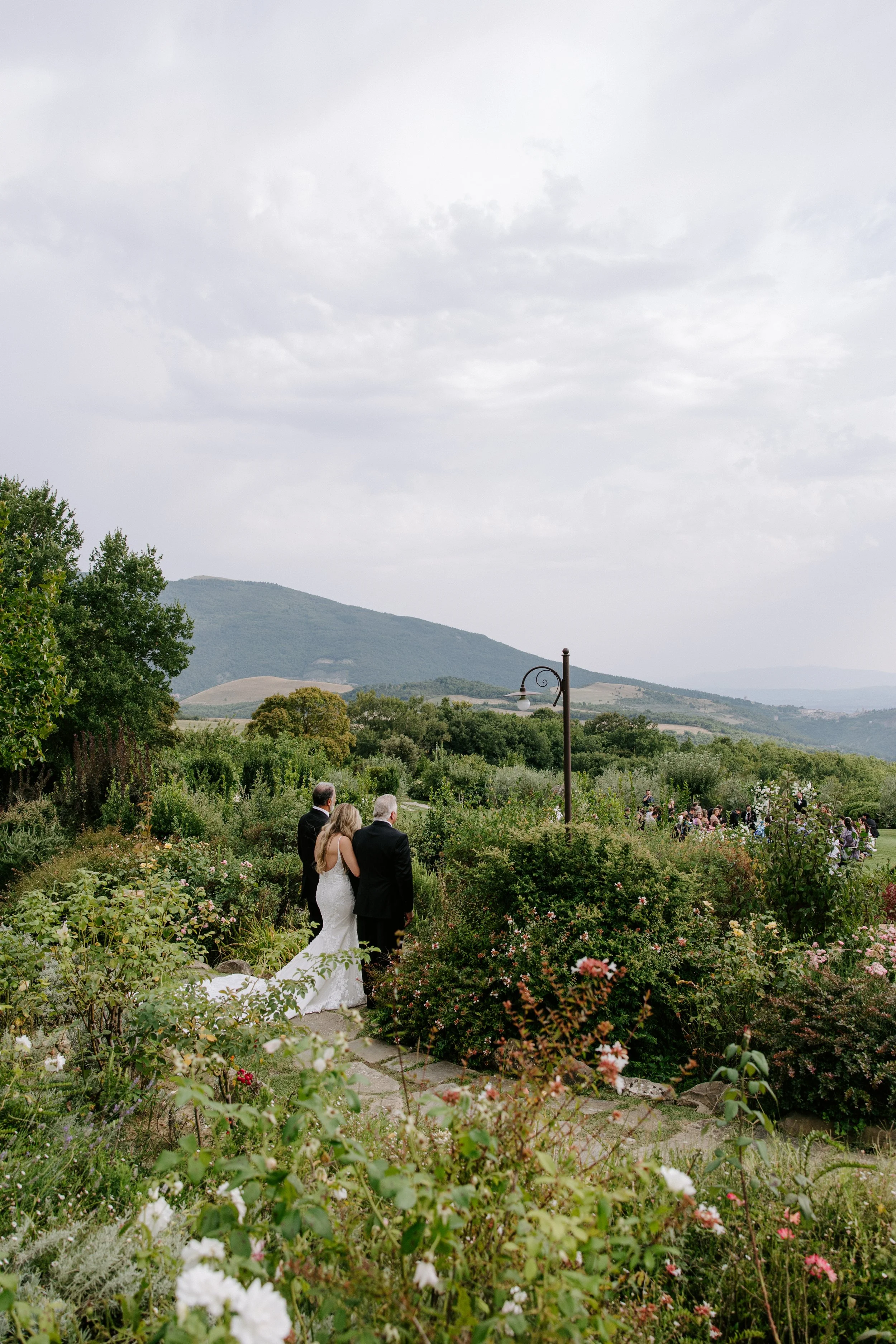 Kartsie Photography - Waguespack - Wedding - 1920.jpg