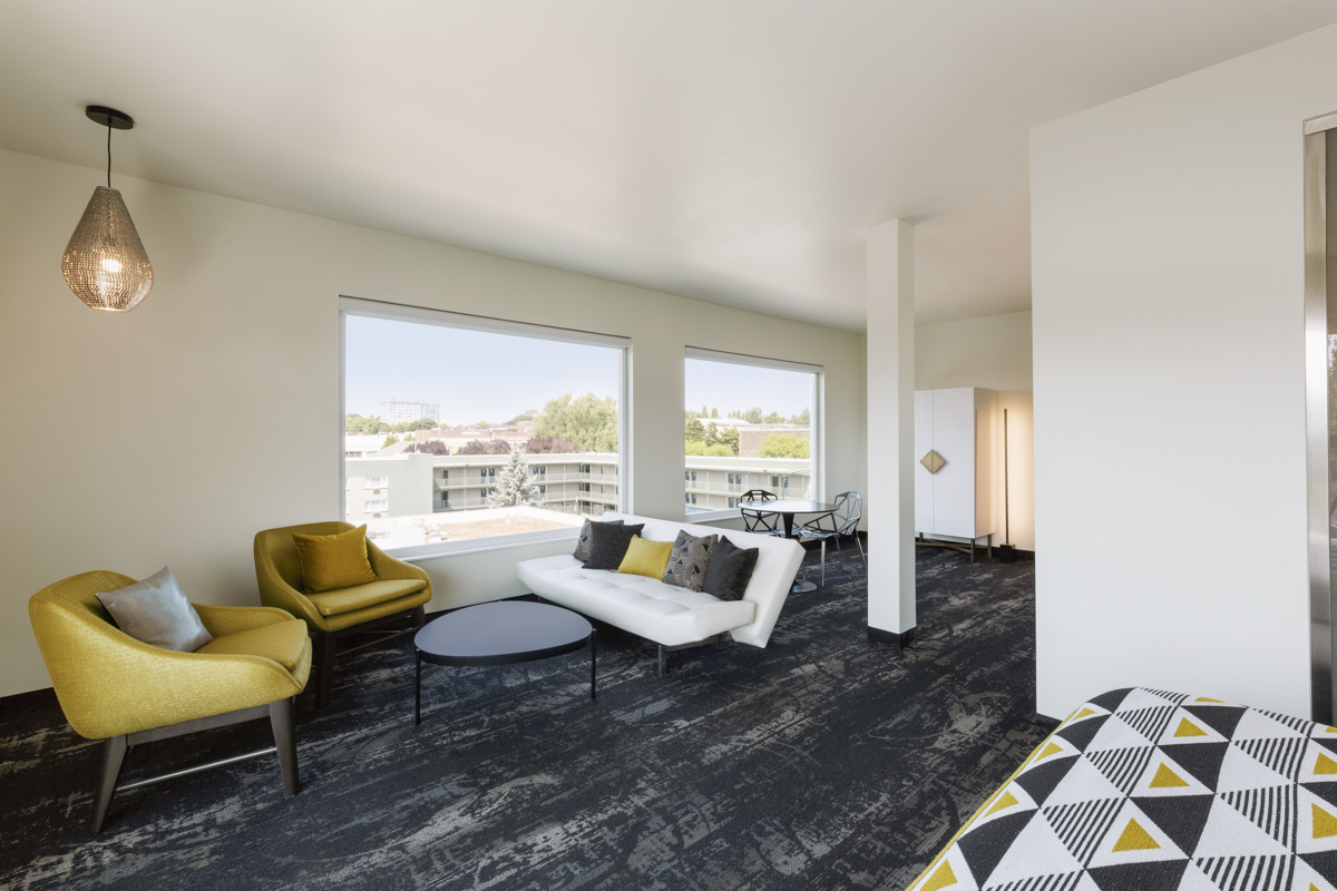 SEATING AREA_FLAT.jpg