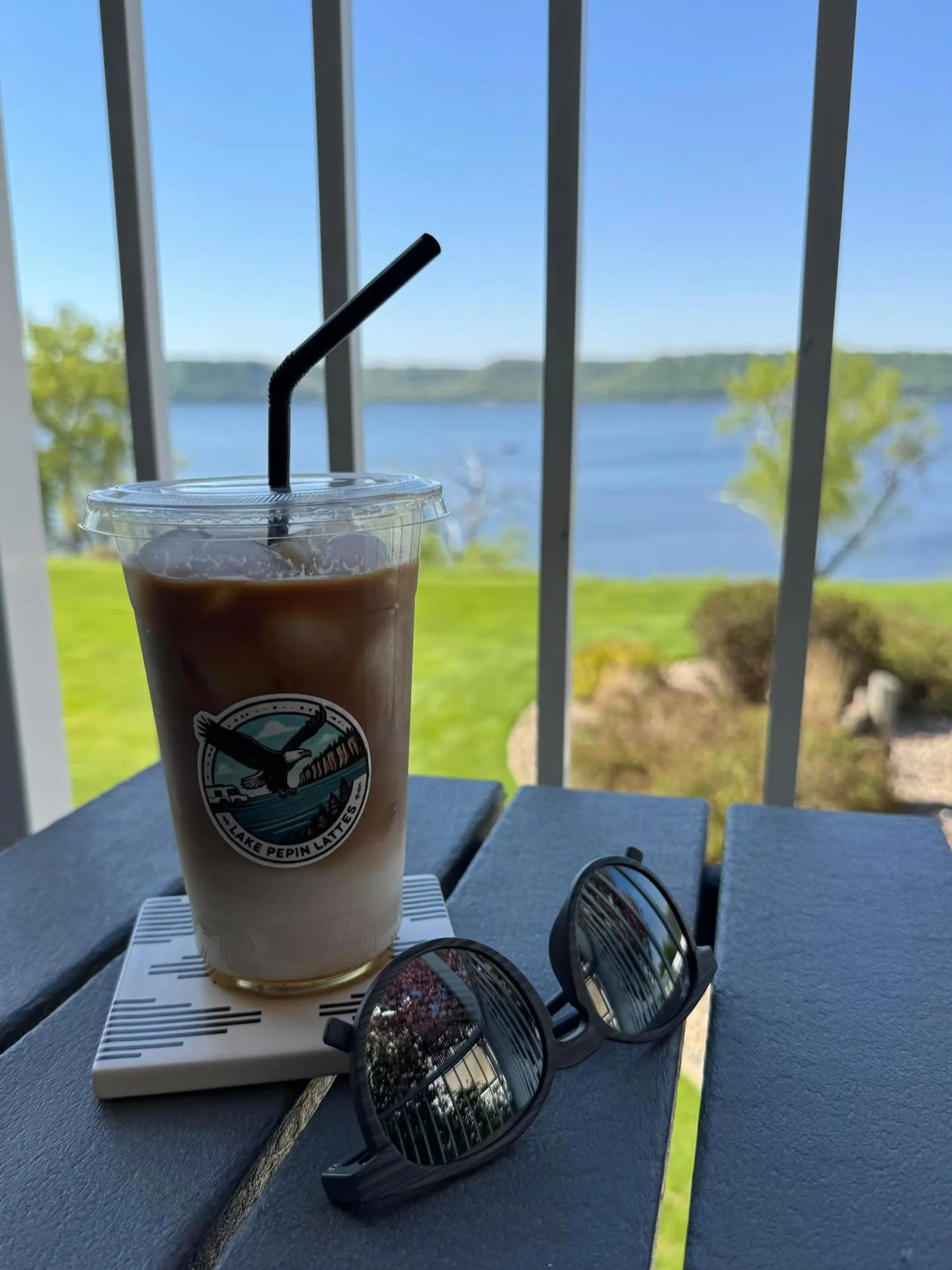 @lakepepinlattes will be joining us on our opening weekend!! 👏🏻👏🏻👏🏻

Friday, May 1 from 5-8 p.m. and Saturday, May 2 from 2-8 p.m.

☕️❤️😋