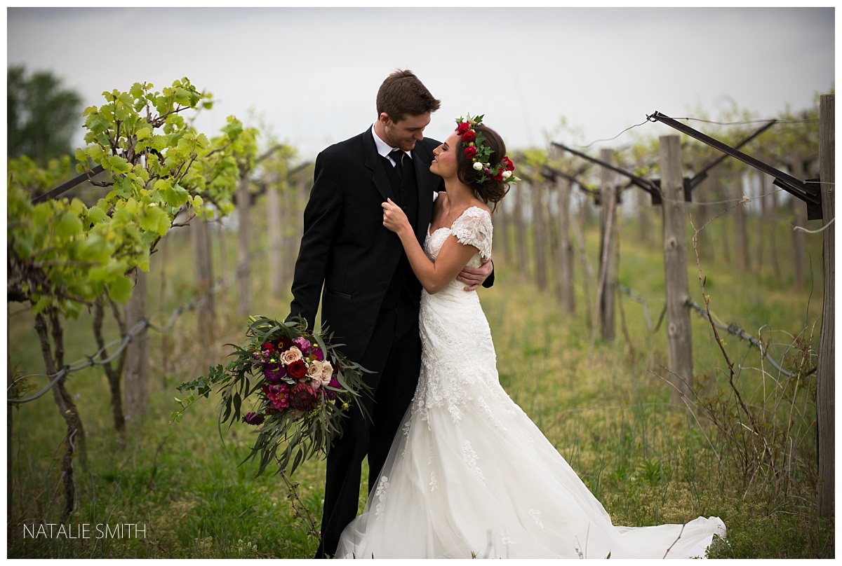 Arkansas Vineyard Wedding Photos- Fine Art photography Vineyard Wedding Photos- Light & Airy Photographer