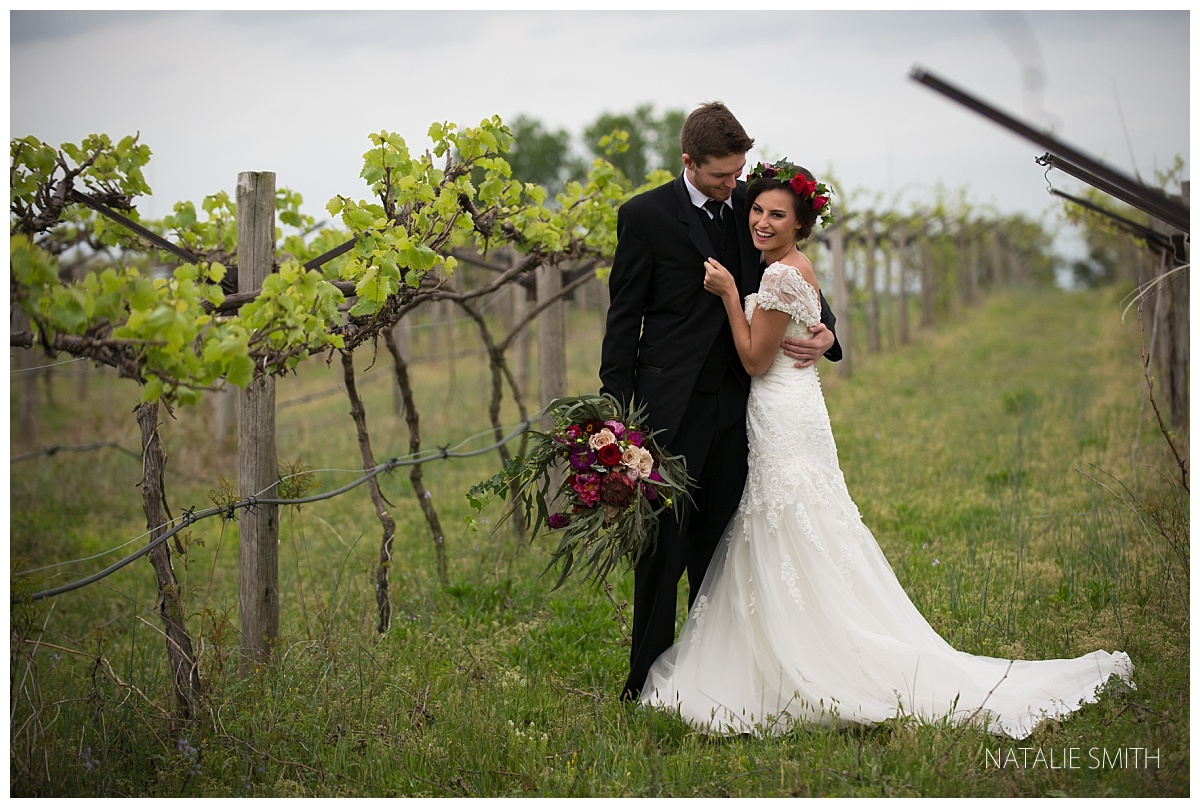 Arkansas Vineyard Wedding Photos- Fine Art photography Vineyard Wedding Photos- Light & Airy Photographer