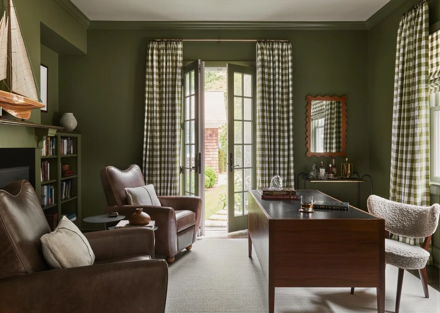 I love styling a sexy office space. This richly layered Hamptons office was designed by @claudiaallegrainteriors was one of my favorite rooms to style. Part of the gorgeously designed home featured in @hamptonsmag and photographed by @rikkisnyder