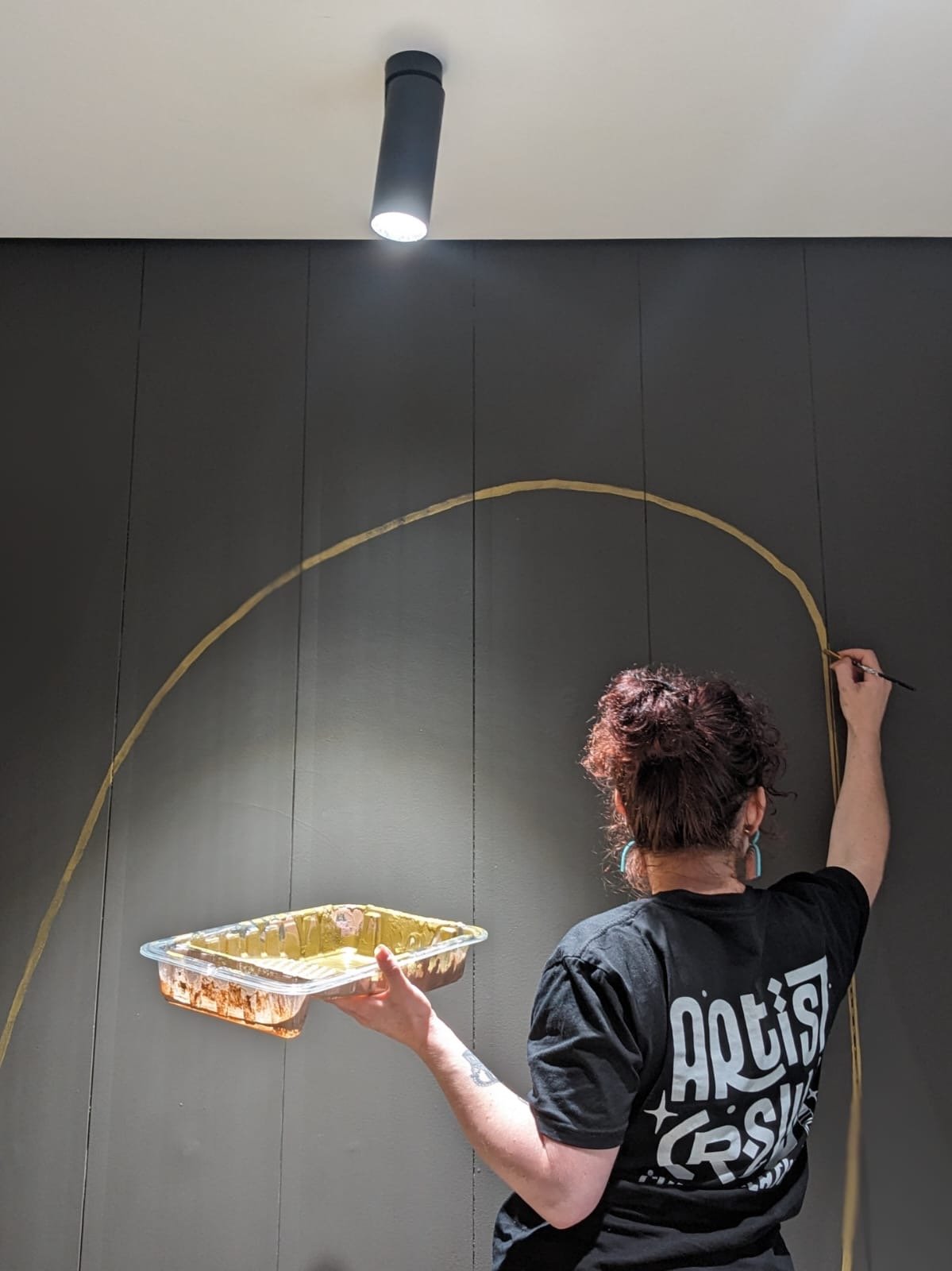 Artist Jess Bracey Paints Mural at tokyo spa st leonards.JPG