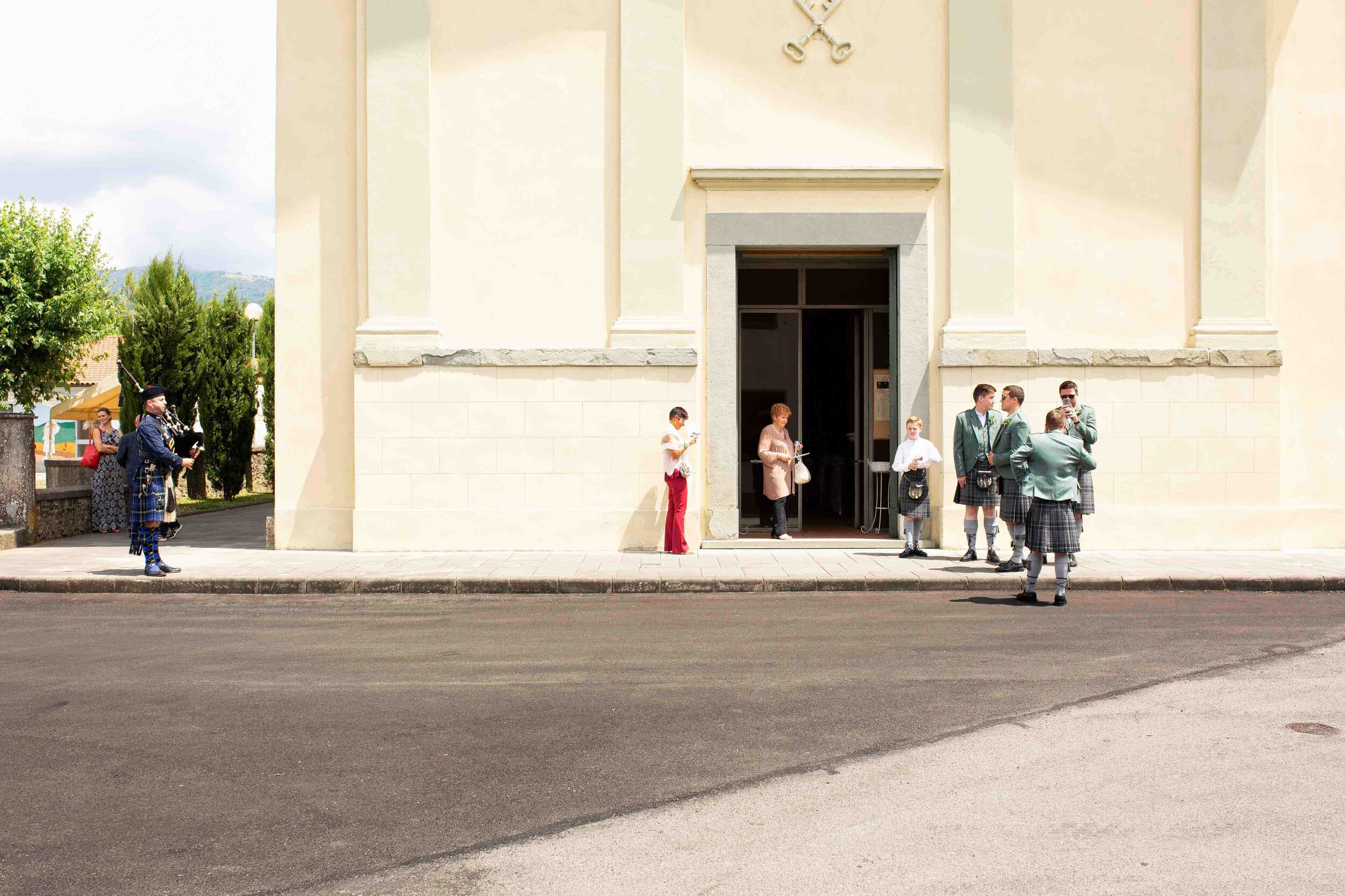 wedding_photographer_videomaker_tuscany_italy_mattiaorruwedding_homegalleryeng_001_035.jpg