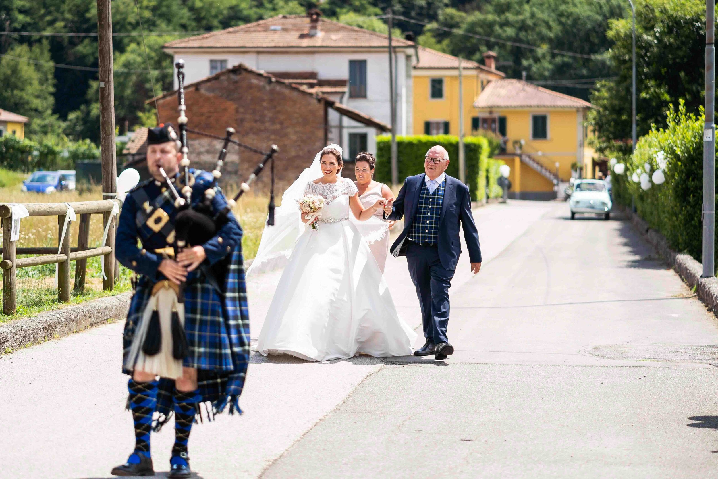 wedding_photographer_videomaker_tuscany_italy_mattiaorruwedding_homegalleryeng_001_037.jpg