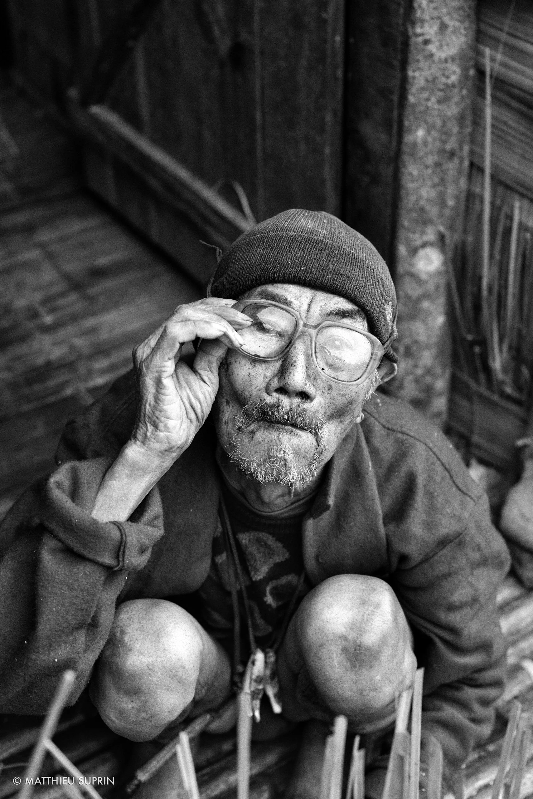 matthieu suprin - mudang pilia 1 - india - b&w.jpg