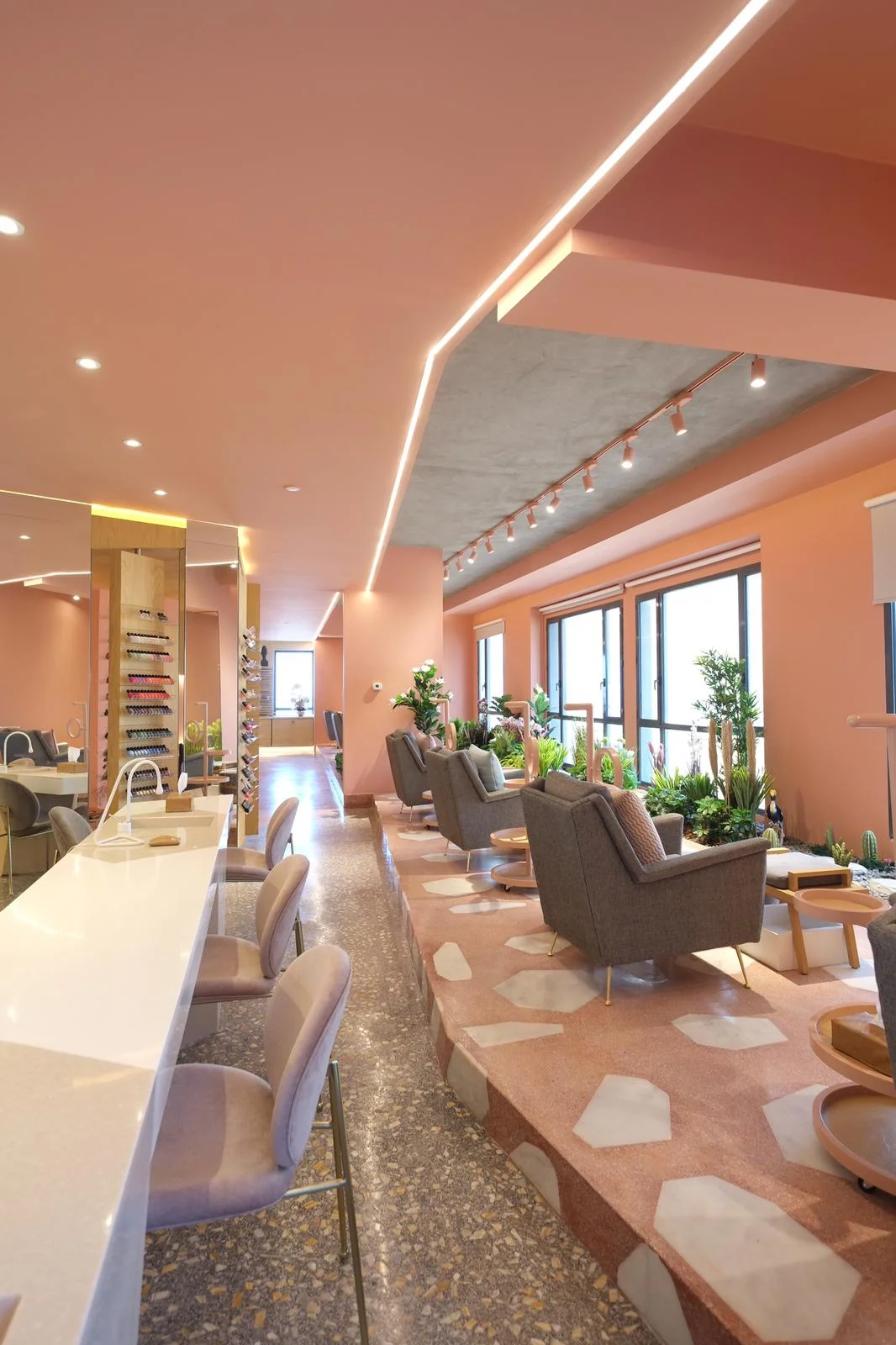 PHOTO-2019-05-21-16-02-21 2.jpg