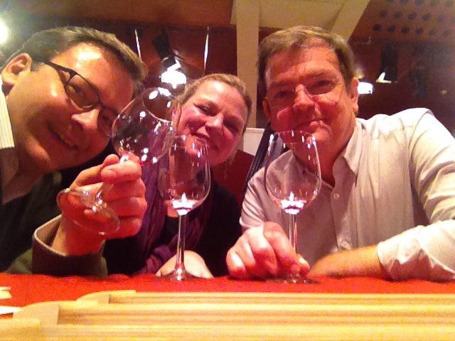 Together with the wonderful bow maker Noel Burke at an instrument exhibit in Vienna in January 2016. Of course, we had to try the Austrian wine as well as the bows . . .