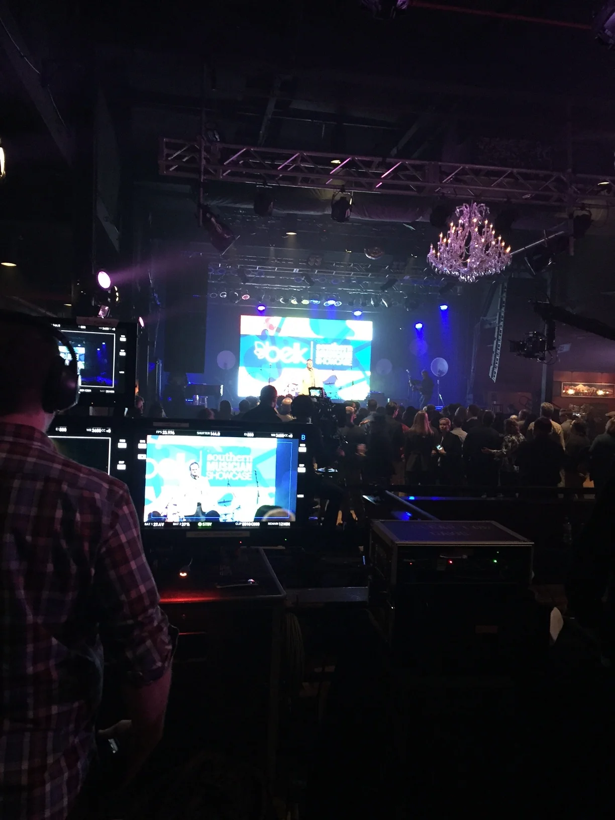 Bluelight16.JPG
