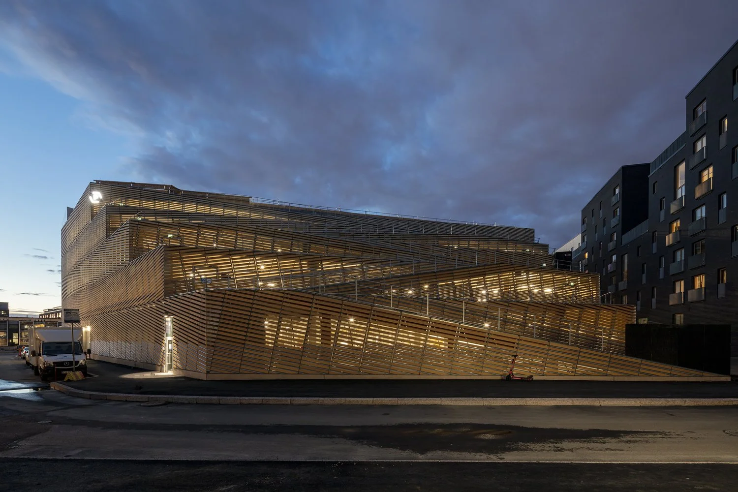 saukonlaituri-parking-facility-ala-architects_19.jpg