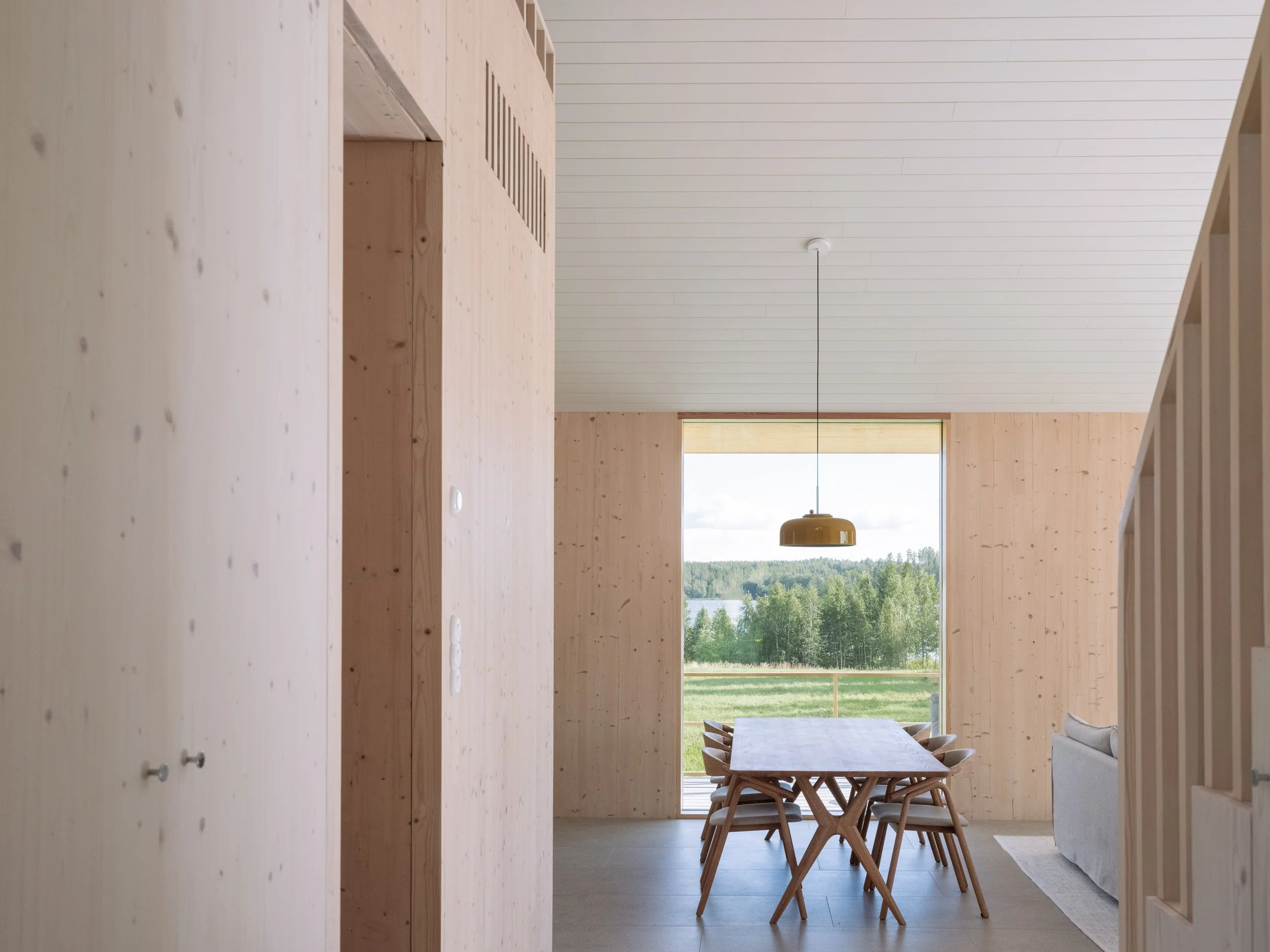 yellowhouse_279.jpg