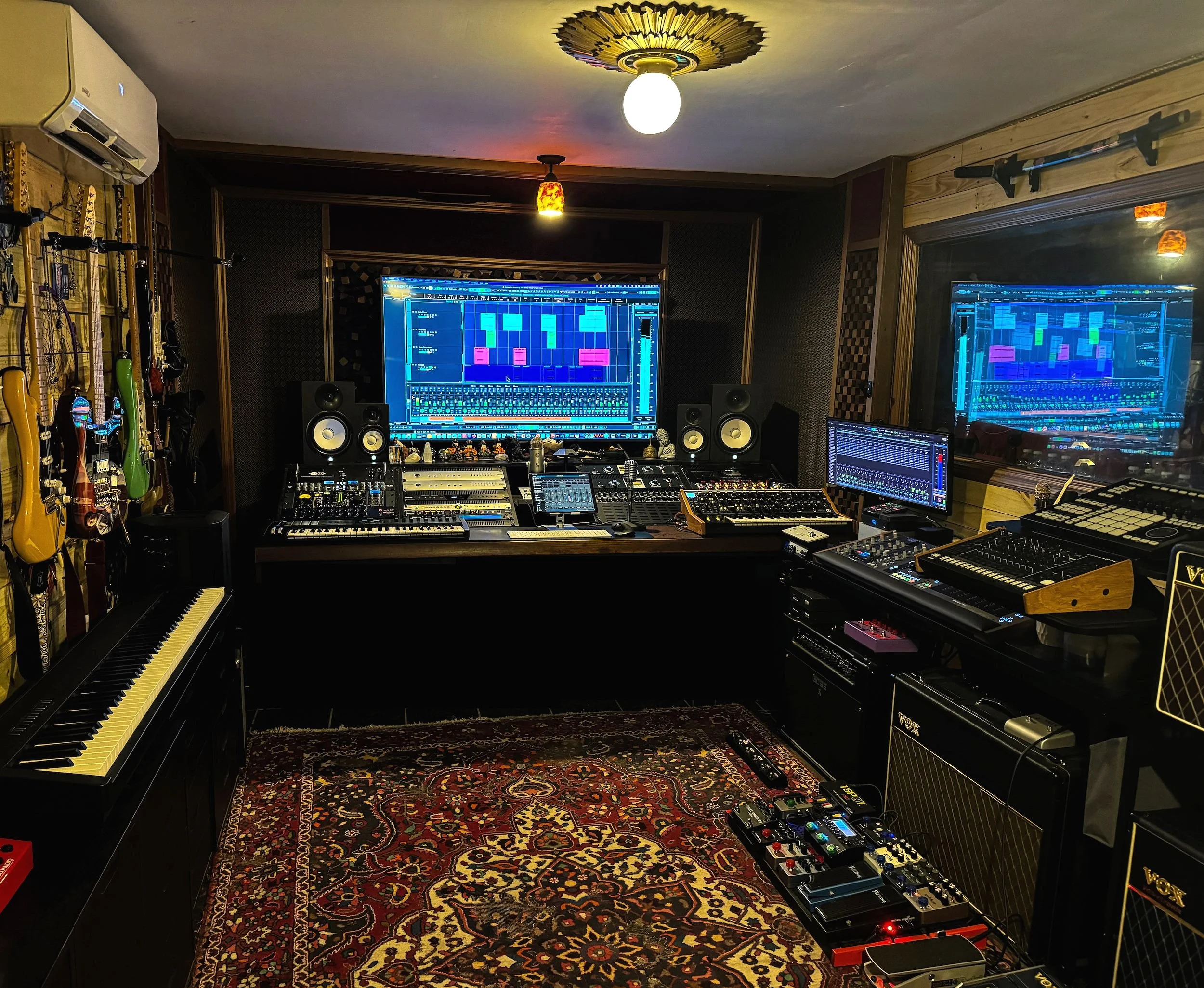 Studio+Front+4-2.jpg