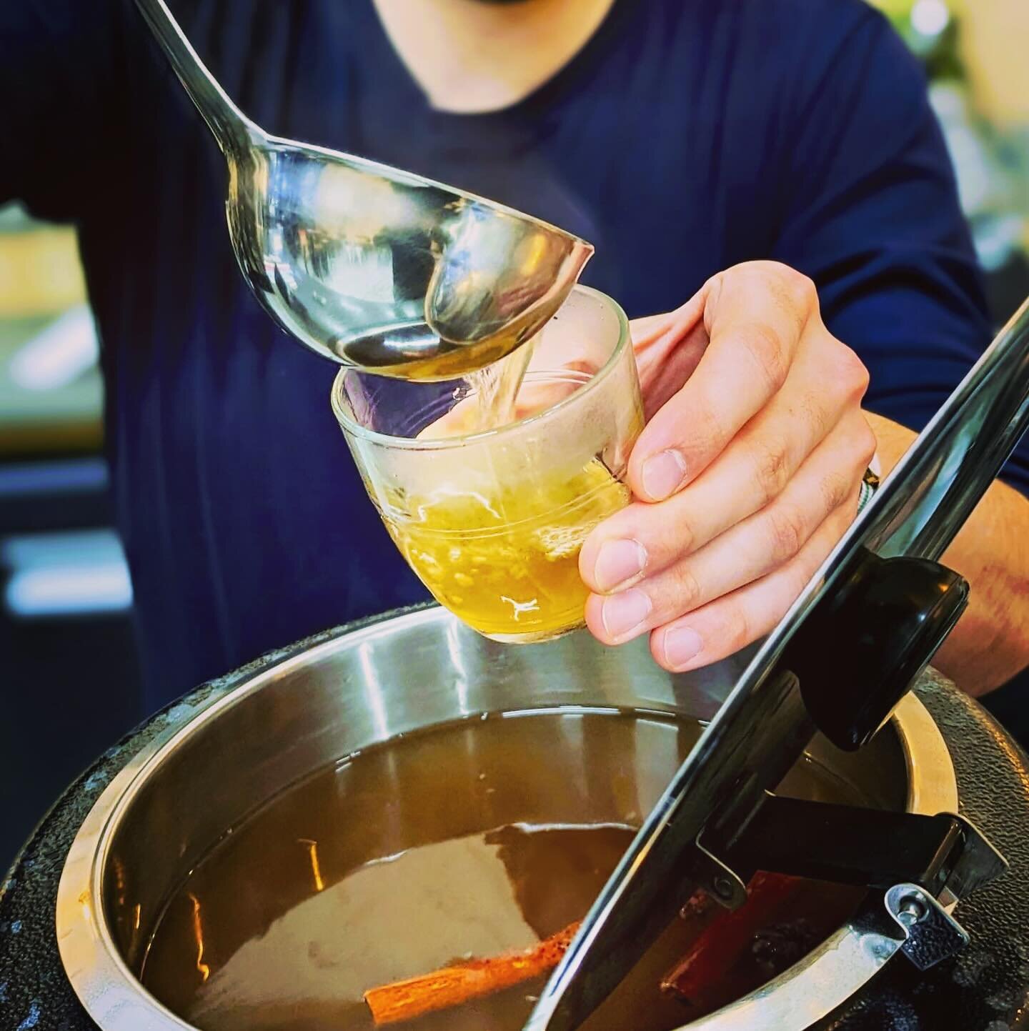 🔥&rsquo;tis mulled sake season🍶 

Made fresh daily at the taproom through December, packed full of Japanese ingredients giving that umami twist you&rsquo;d expect from us! A loving blend of KANPAI sake, our KURI chestnut liqueur, shochu, shiitake, 