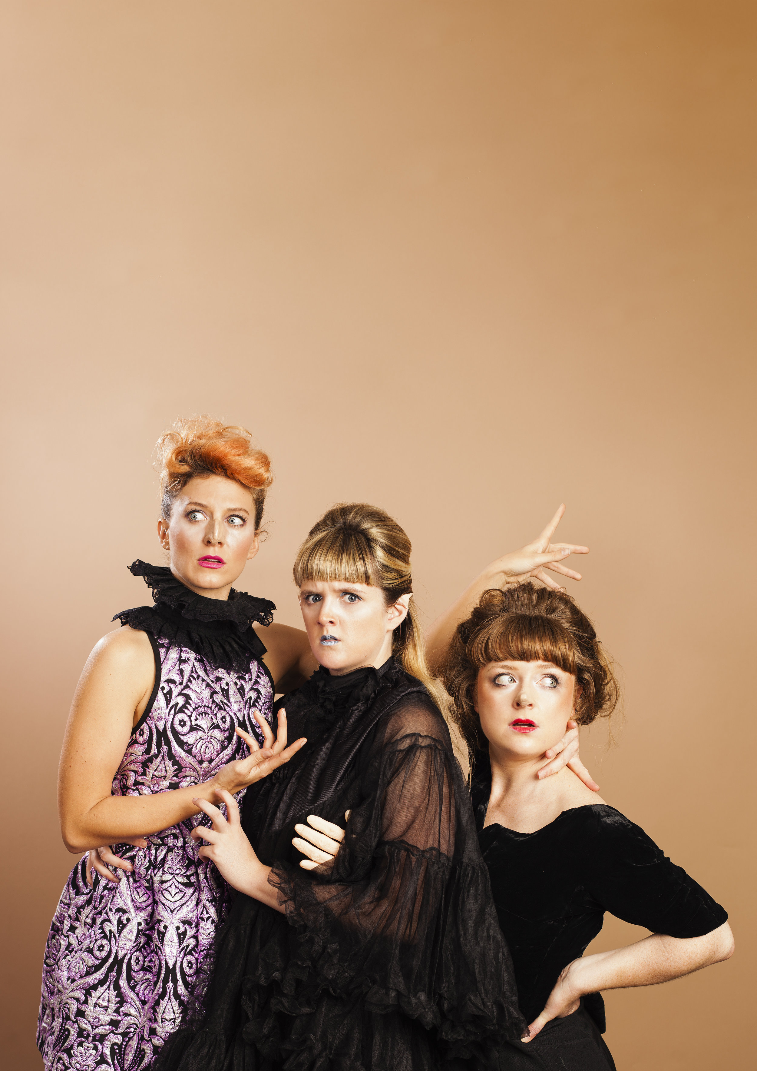 The Travelling Sisters: Toupé - Angel Comedy Club