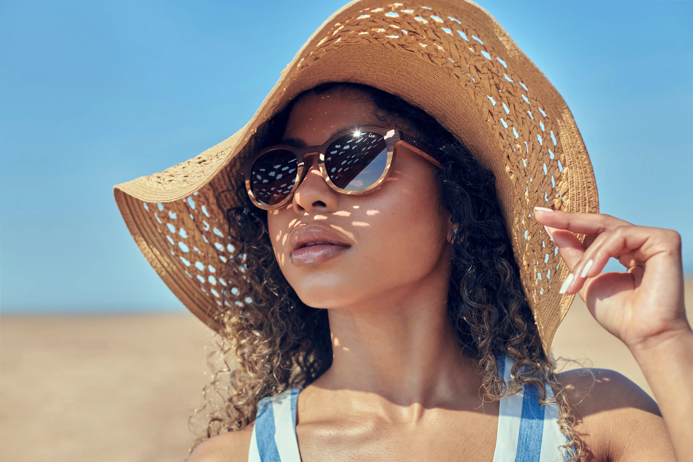 Sunglasses_Photography_Fashion_Photographer_Manchester_Cheshire_London_Ecom582.jpg