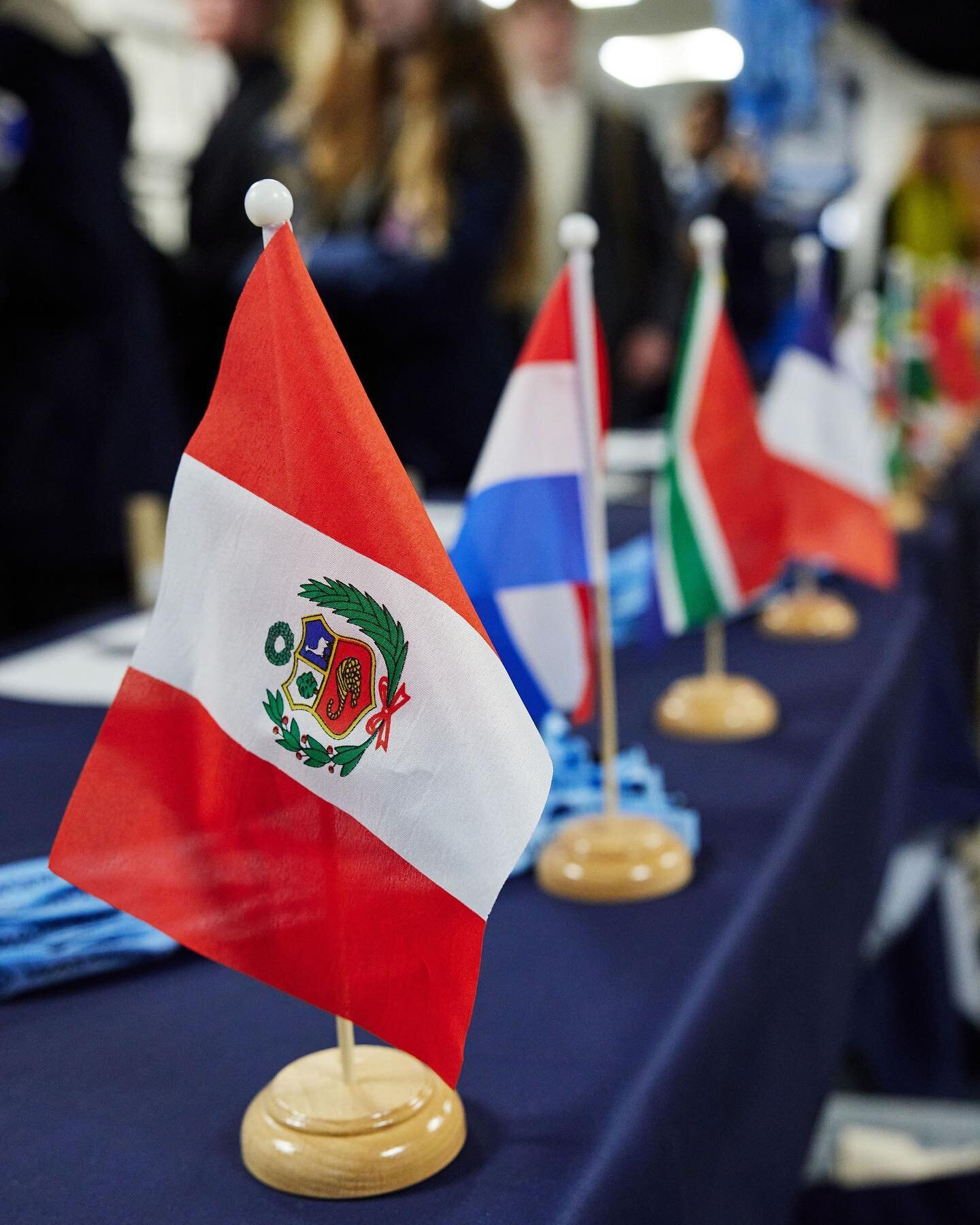 Amazing to hear the debating skills of our future generation at the MUN conference and diplomatic dinner I photographed recently at Wycombe Abbey school. 
Top private schools from around the country discussing world issues and politics.#privateschool