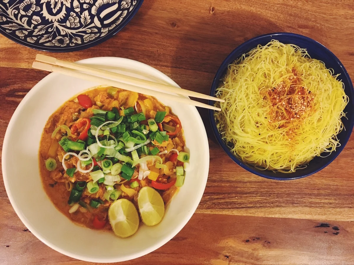 Quick cook: chicken noodle bowl