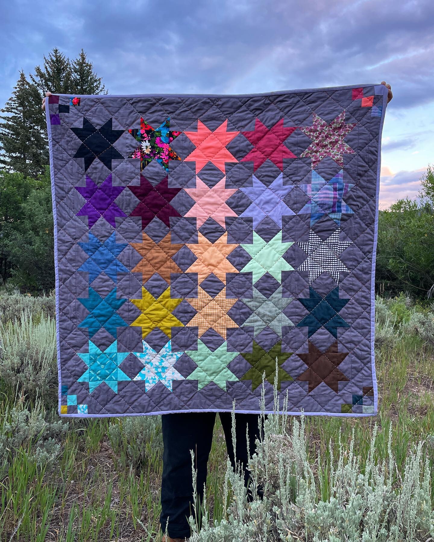 Just finished this &ldquo;Little Light&rdquo; quilt for my nibbling Josefina Luz! ✨

This is the first quilt I have gifted and the process has felt very tender. While I was sewing over the past few months I tried to meditate on Josie and the world I/