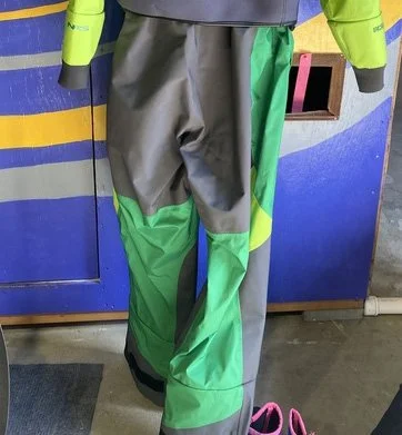 Drysuit GreenXL-2.jpg