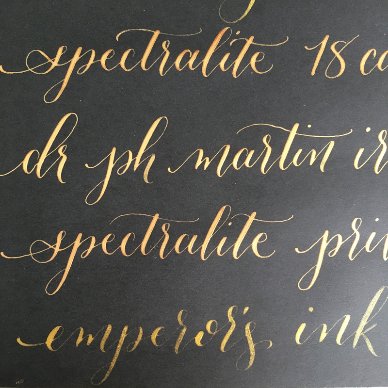 À L'aise Rich Gold Modern Calligraphy Ink