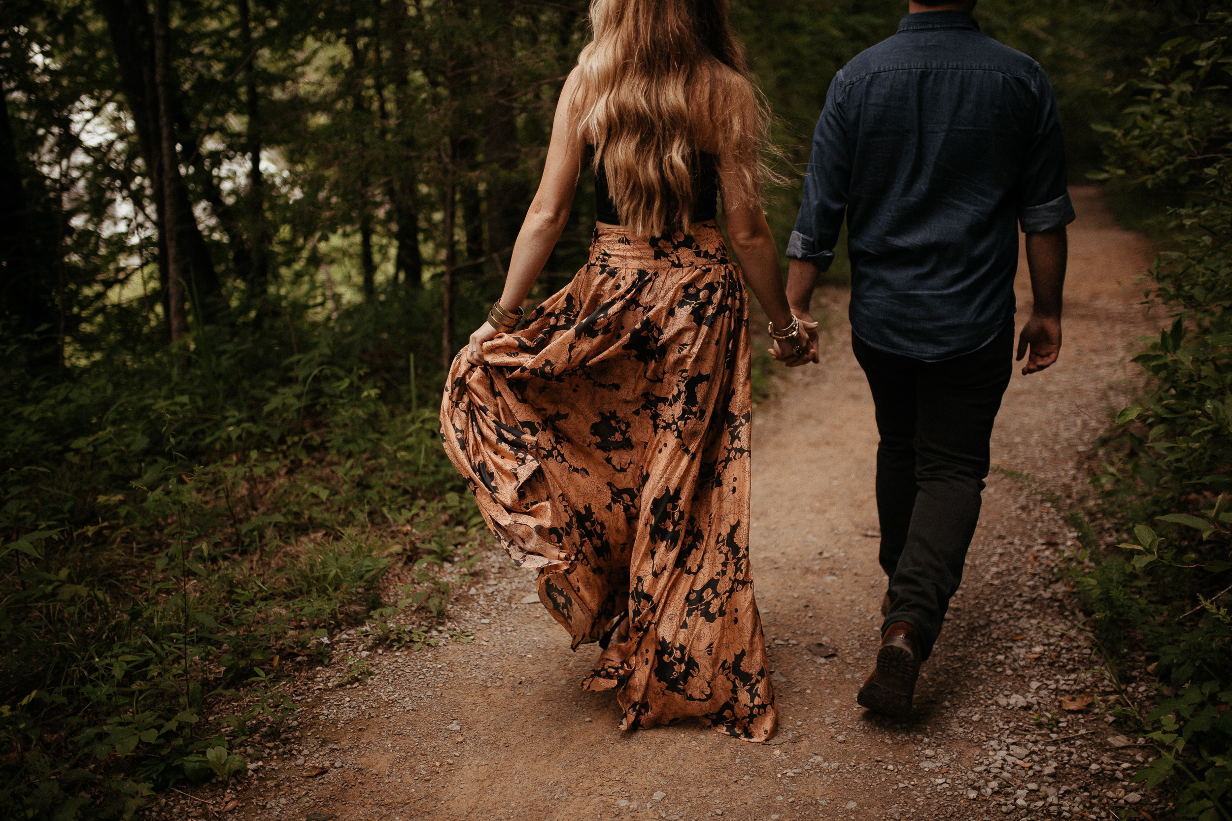 memphis-gatlinburg-nashville-tennessee-wedding-photographer-the-hatches-utah-colorado-washington-arizona-oregon-yosemite-national-park-elopement-adventure-emotional-journalistic-bohemian-florals-minimalistic-winery-elegant-timeless-engagement-waterf…