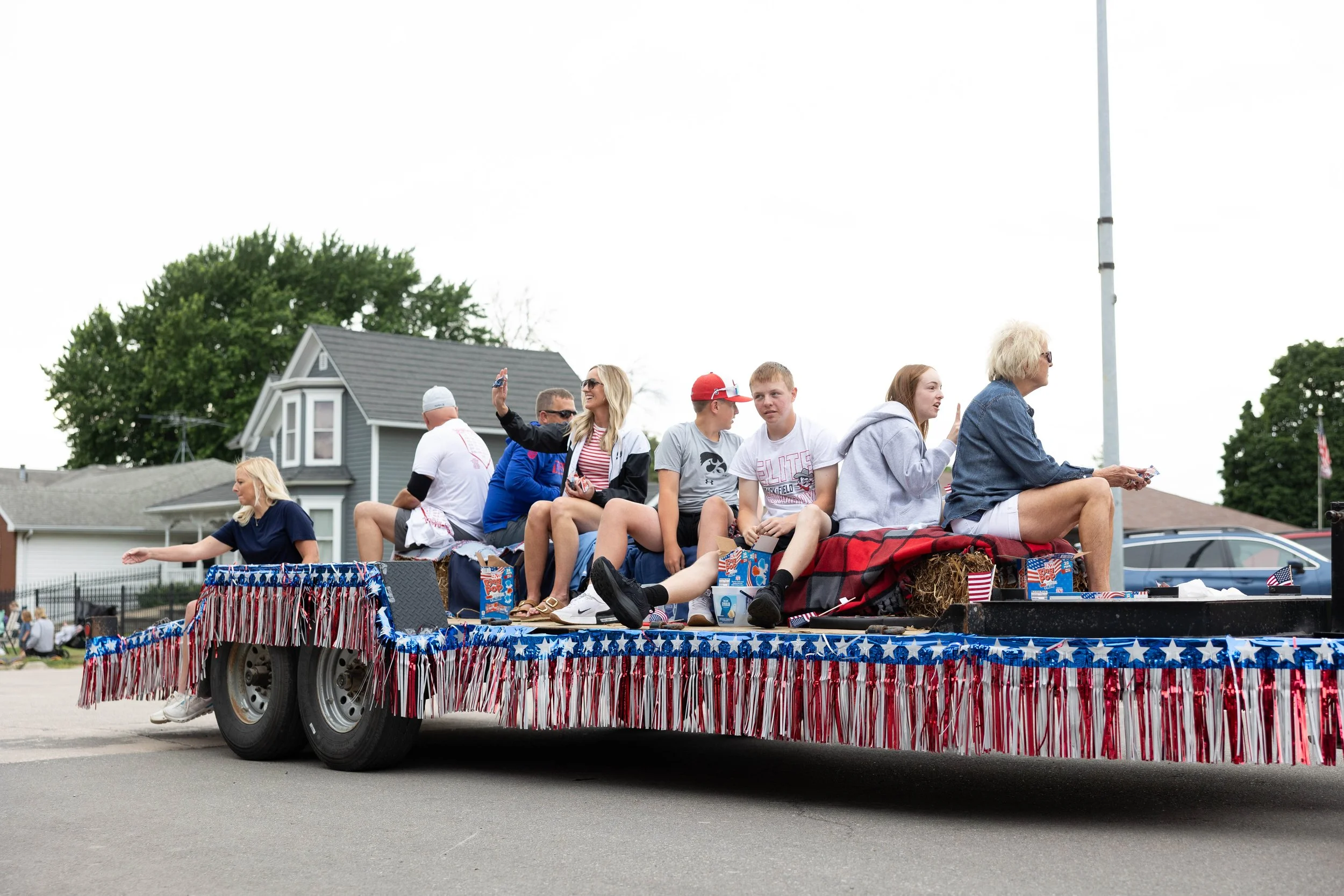 Parade1-12.jpg