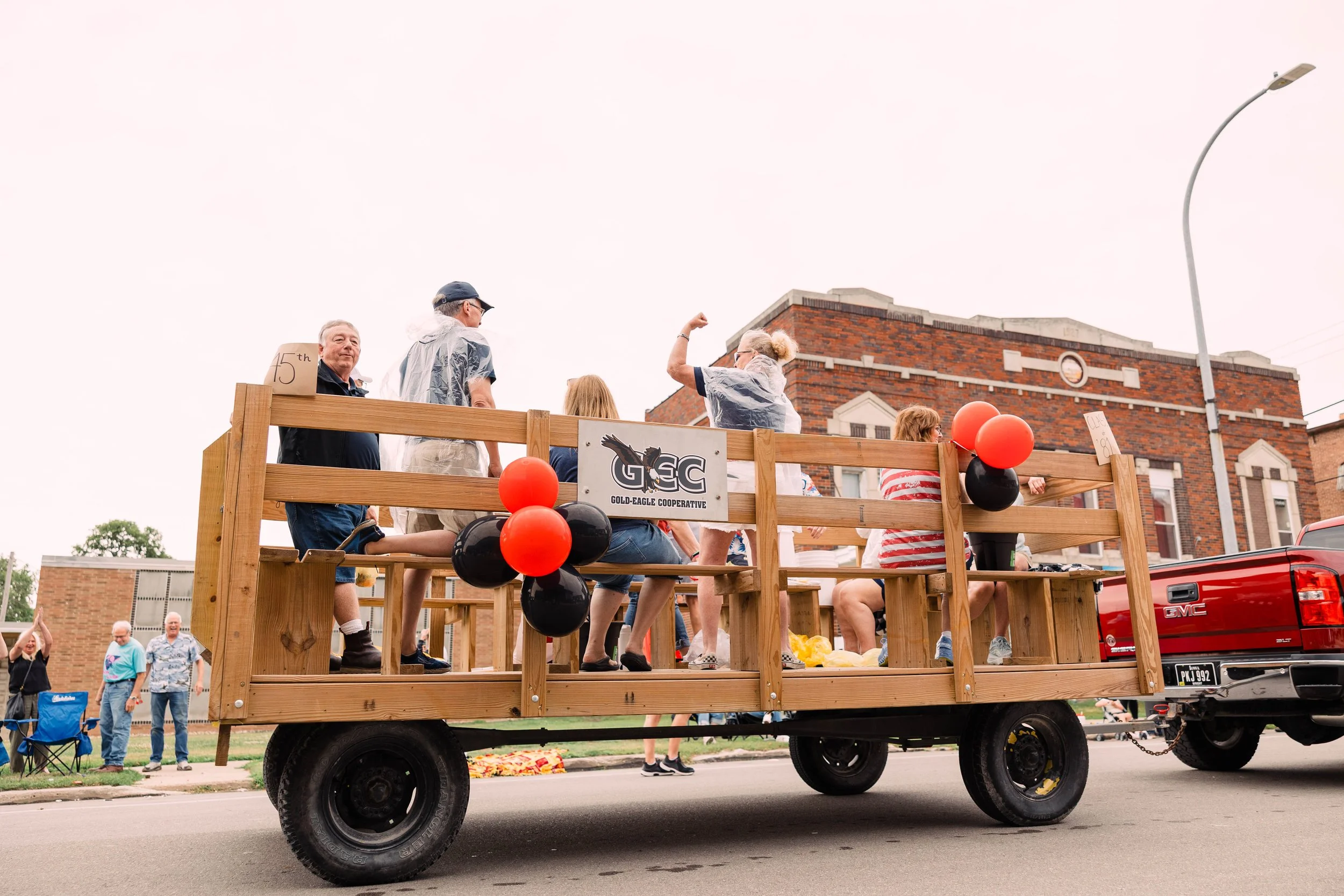 Parade1-103.jpg