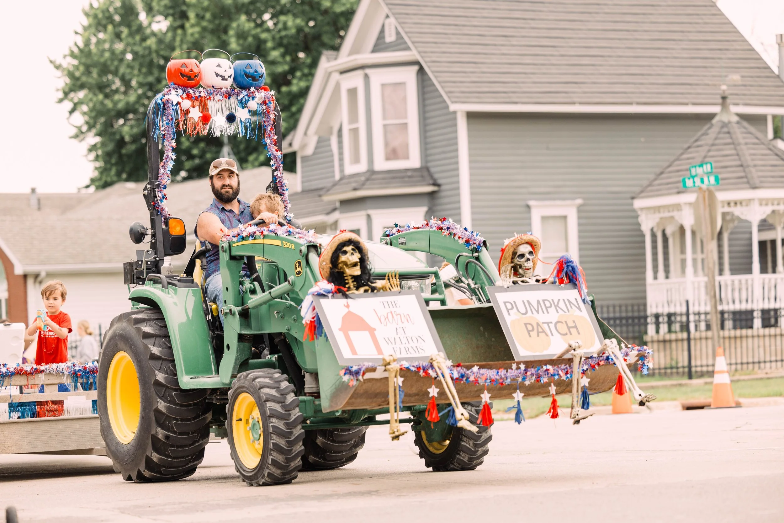Parade2-20.jpg