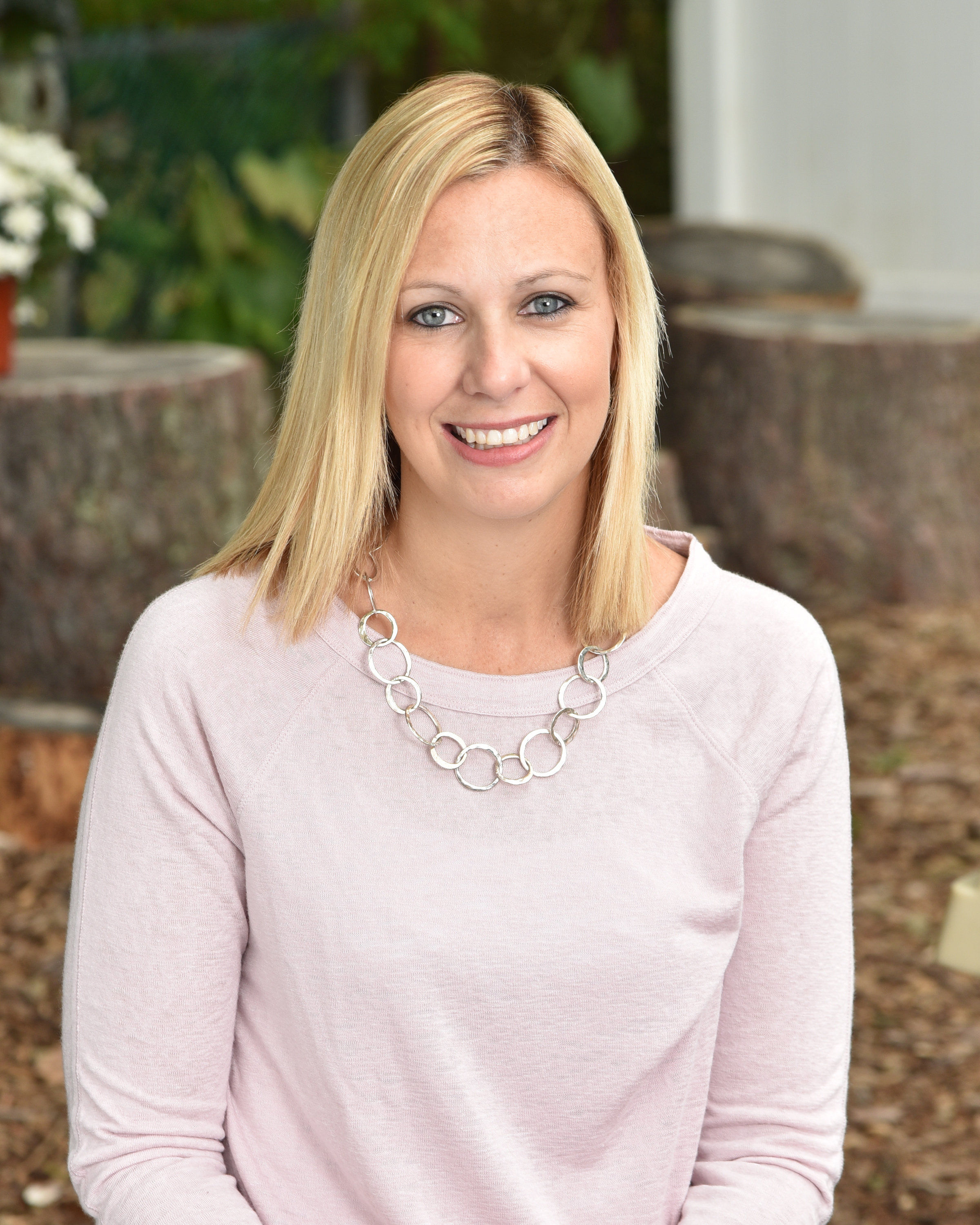 Megan Chester Mrs. Chester grew up in Basking Ridge, and still resides there today with her husband and two children. She received a BS in Early Childhood Education from West Virginia University. Megan went on and received her Toddler Montessori training from Princeton Montessori. She worked at The Albrook School in Basking Ridge as a toddler teacher for over 10 years.