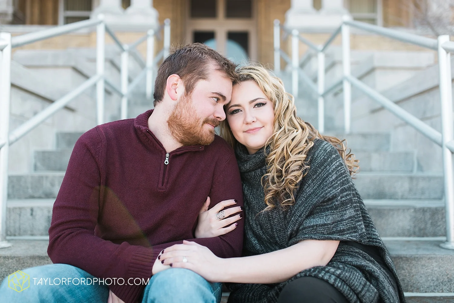 fort_wayne_photographer_taylor_ford_firefly_coffee_house_0210.jpg