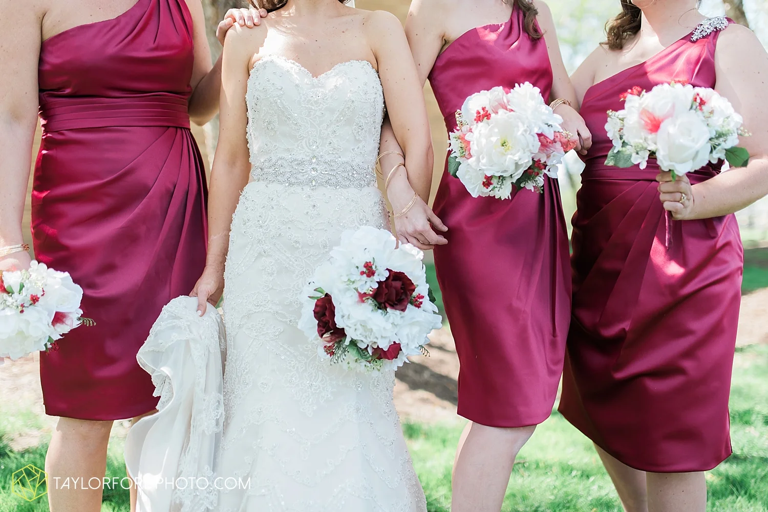 carmel_indiana_wedding_photography_taylor_ford_0696.jpg