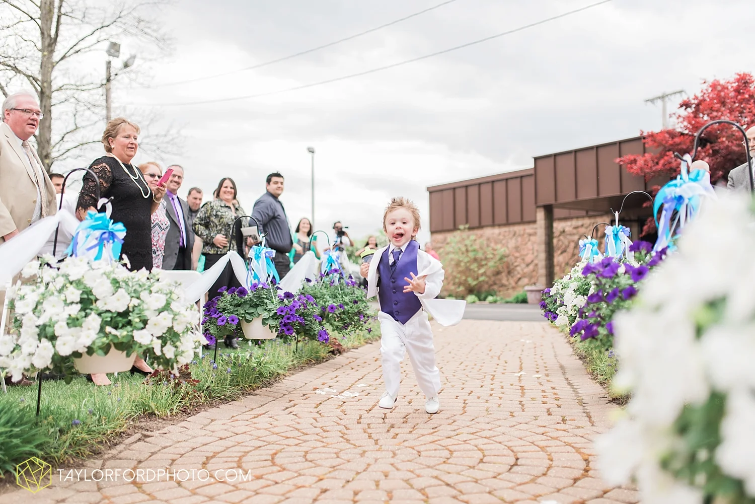 toledo_ohio_wedding_photographer_taylor_ford_photo13.jpg
