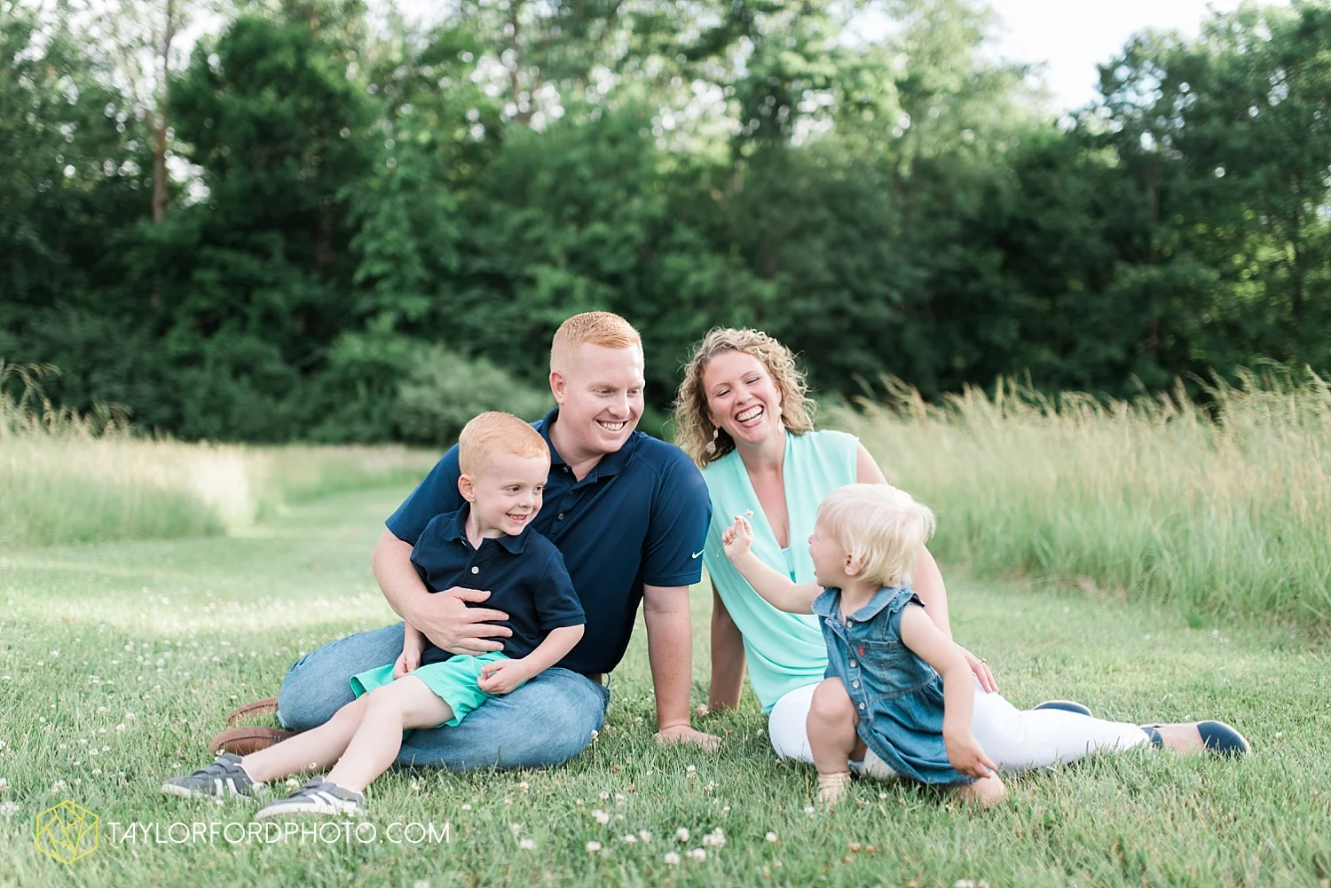 fort_wayne_indiana_family_photographer_taylor_ford_1438.jpg