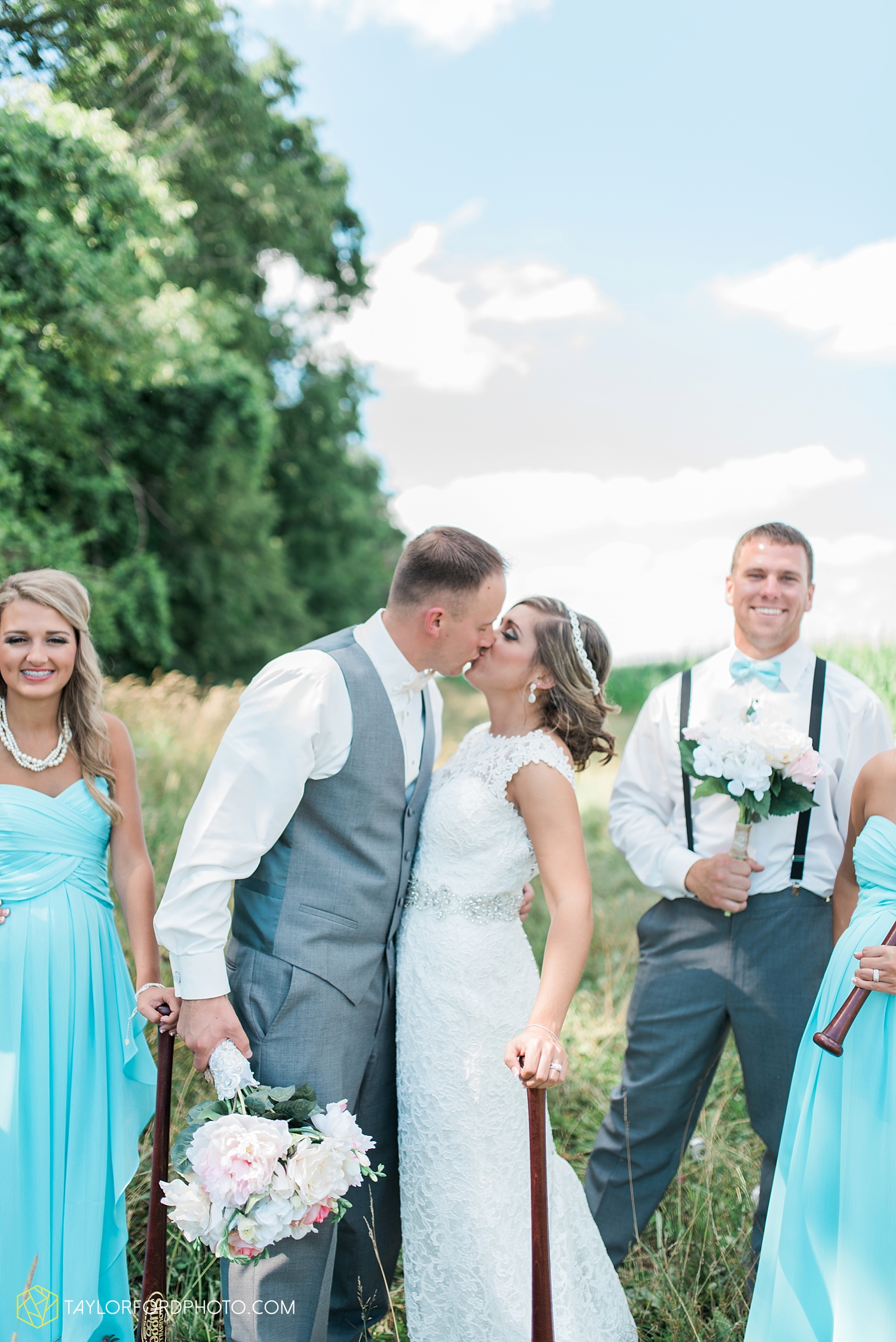 van_wert_wedding_photographer_taylor_ford_ohio_indiana_fort_wayne_2159.jpg