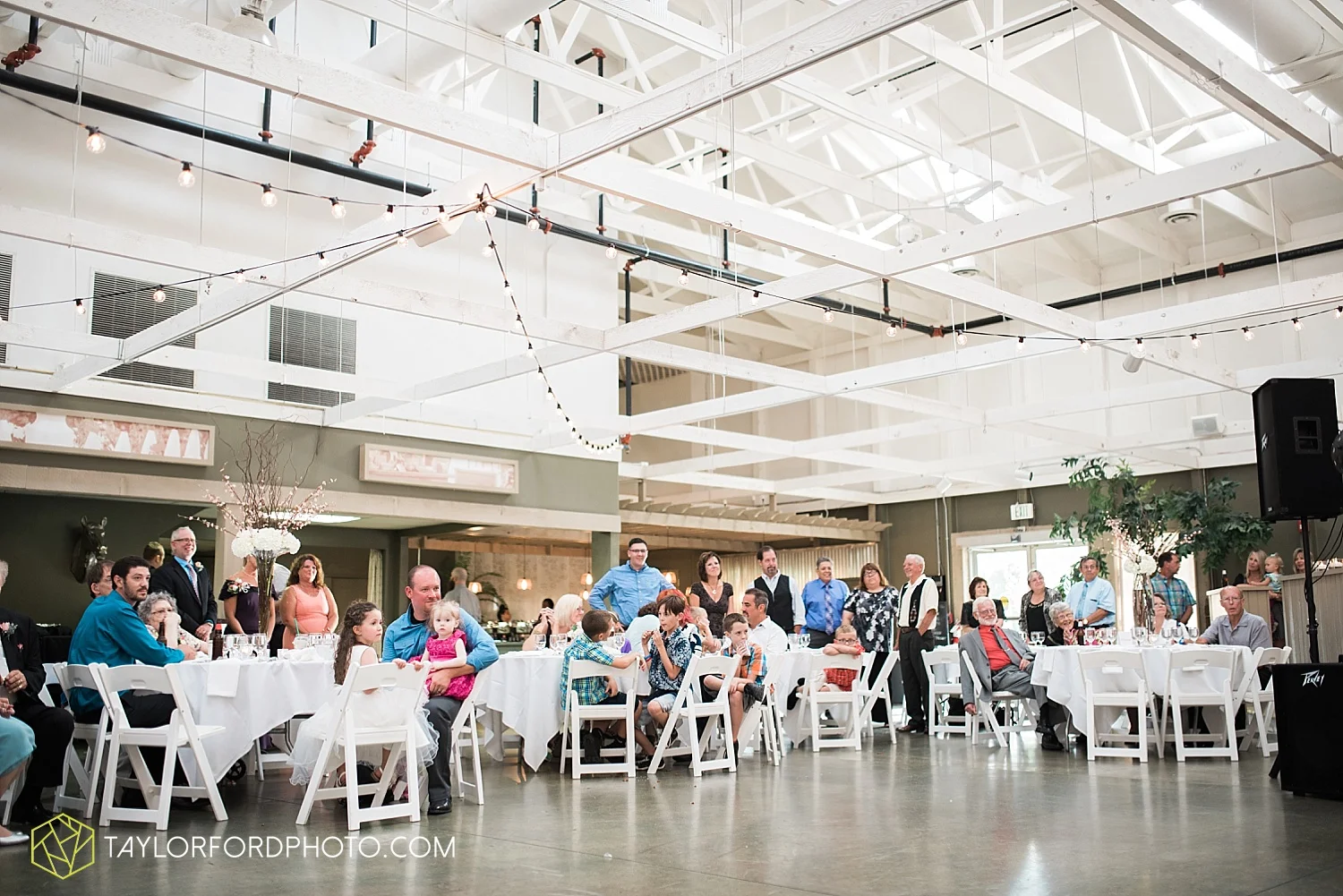 fort_wayne_indiana_wedding_photographer_taylor_ford_dupont_downs_0540.jpg