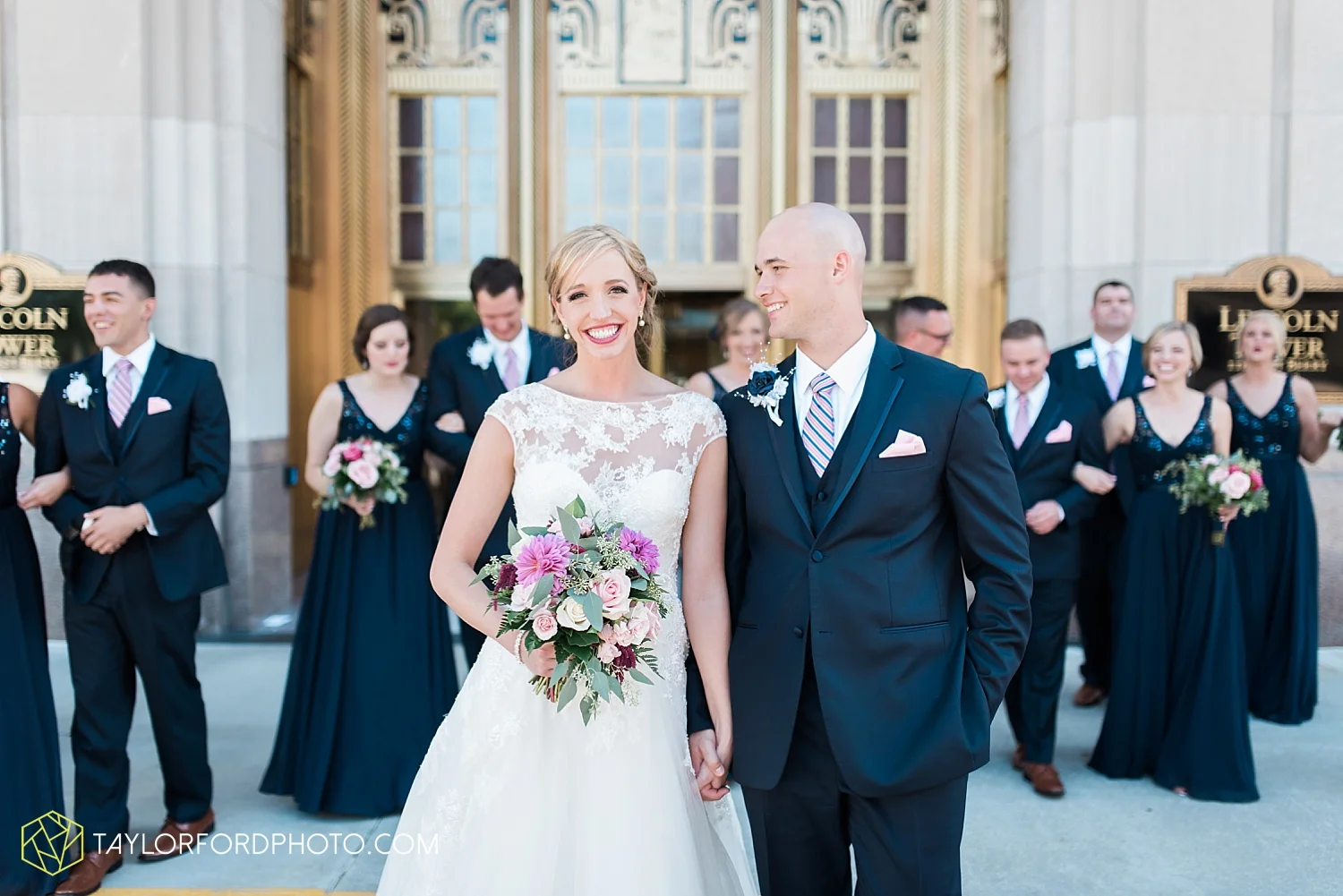 van_wert_ohio_fort_wayne_indiana__photographer_taylor_ford_nashville_tennessee_family_wedding_senior_cerutis_catering_2480.jpg