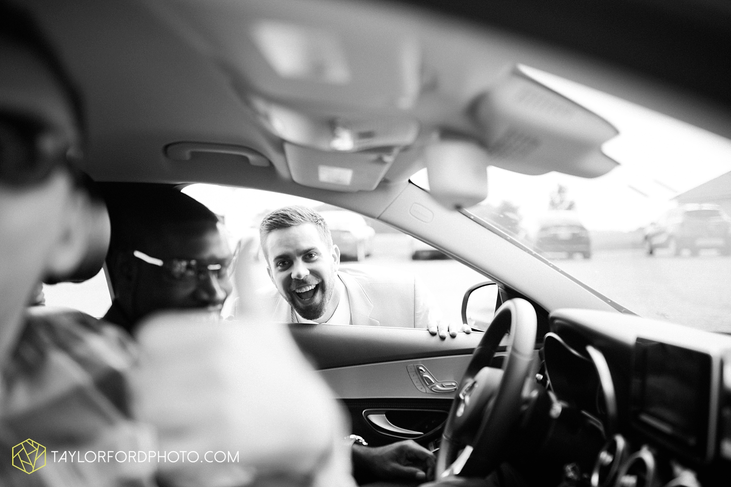 van_wert_ohio_fort_wayne_warsaw_indiana_wedding_photographer_taylor_ford_silver_lake_2890.jpg