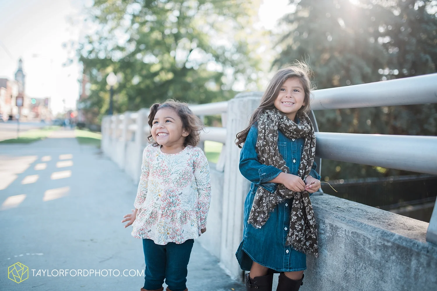 van_wert_ohio_downtown_main_street_fort_wayne_indiana_family_photographer_taylor_ford_3194.jpg