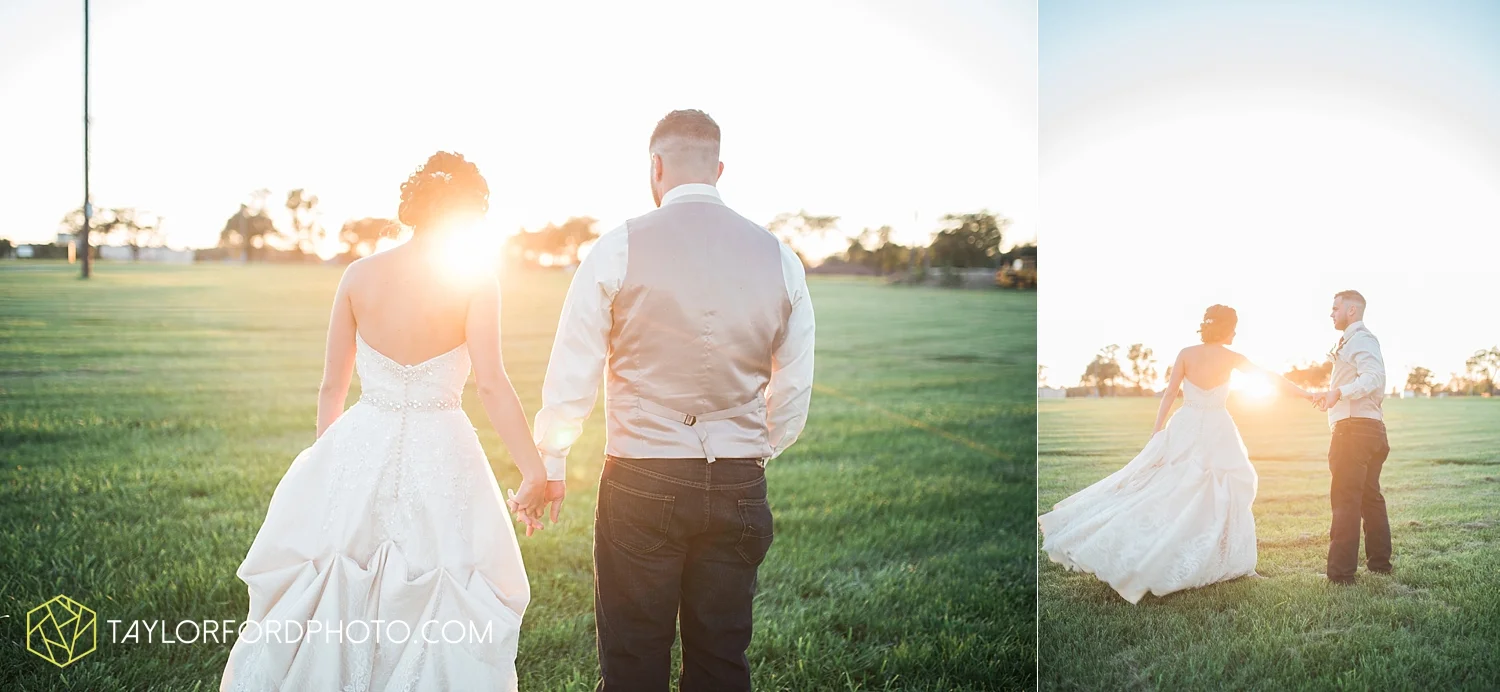 van_wert_ohio_dairy_barn_fairgrounds_fort_wayne_indiana_wedding_photographer_taylor_ford_3333.jpg