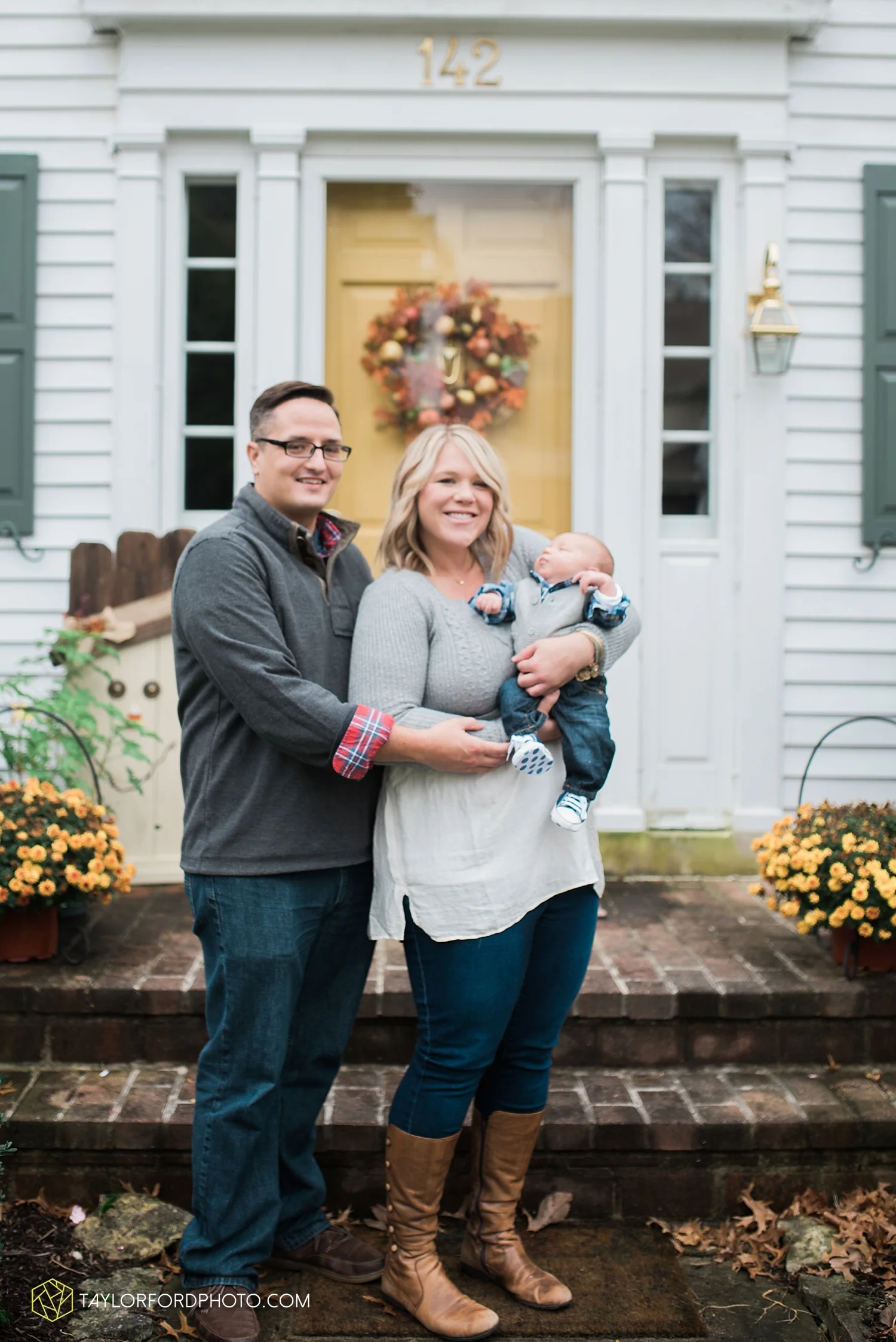 van_wert_ohio_fort_wayne_indiana_family_photographer_taylor_ford_3533.jpg