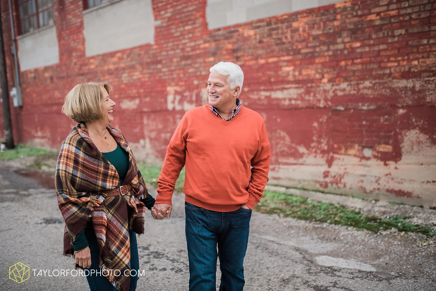 van_wert_ohio_fort_wayne_indiana_family_photographer_taylor_ford_3554.jpg