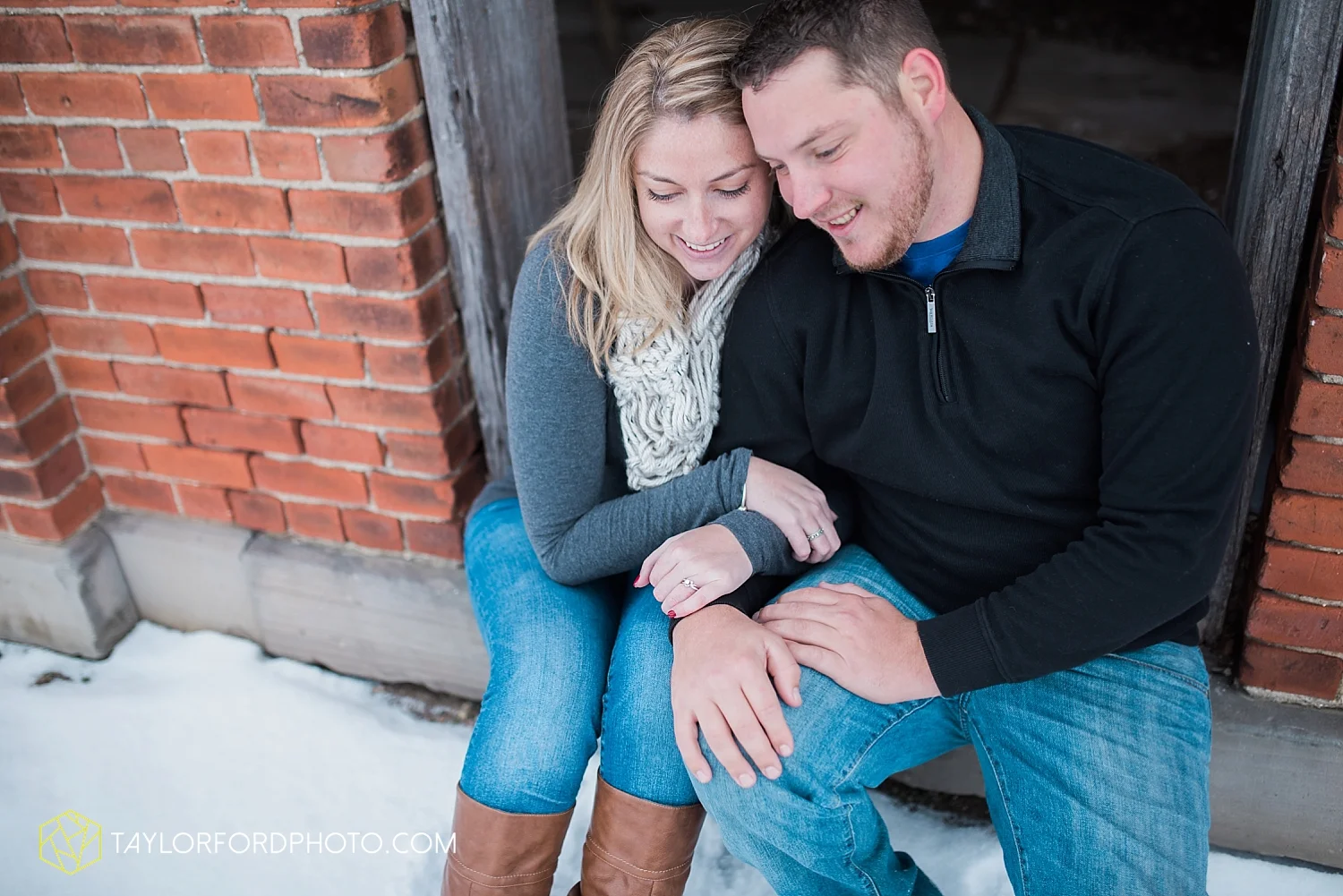 van_wert_ohio_photographer_shawn_and_katelynn_engagement_country_taylor_ford_wedding_photographer_4106.jpg