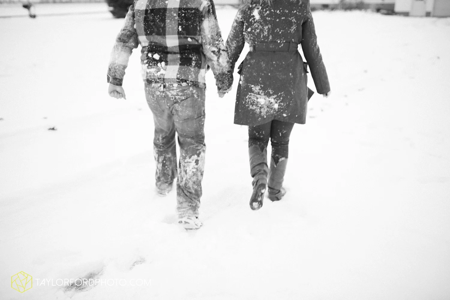 van_wert_ohio_photographer_shawn_and_katelynn_engagement_country_taylor_ford_wedding_photographer_4122.jpg